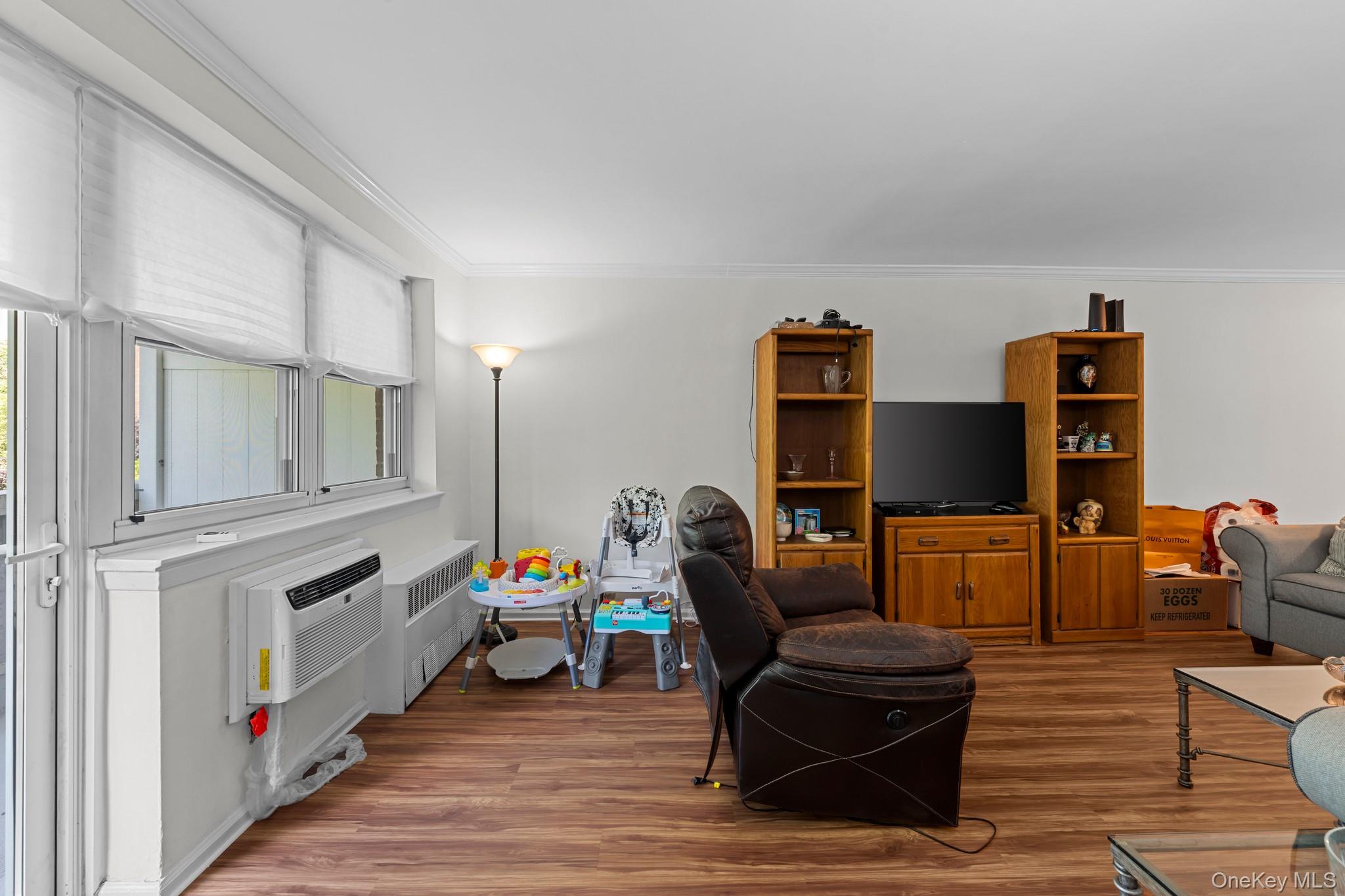 85-10 151 Avenue, Unit 2D photo 27