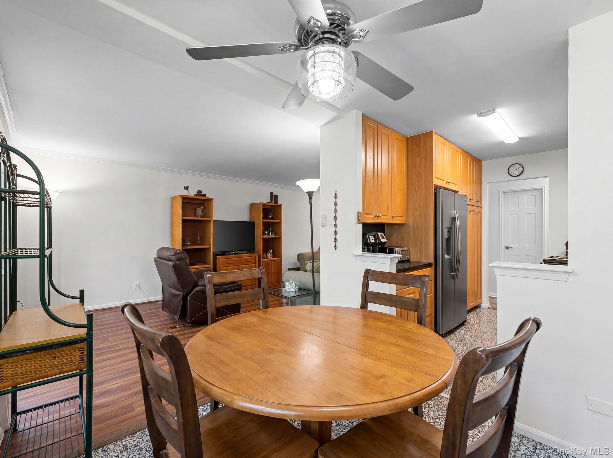 85-10 151 Avenue, Unit 2D photo 34