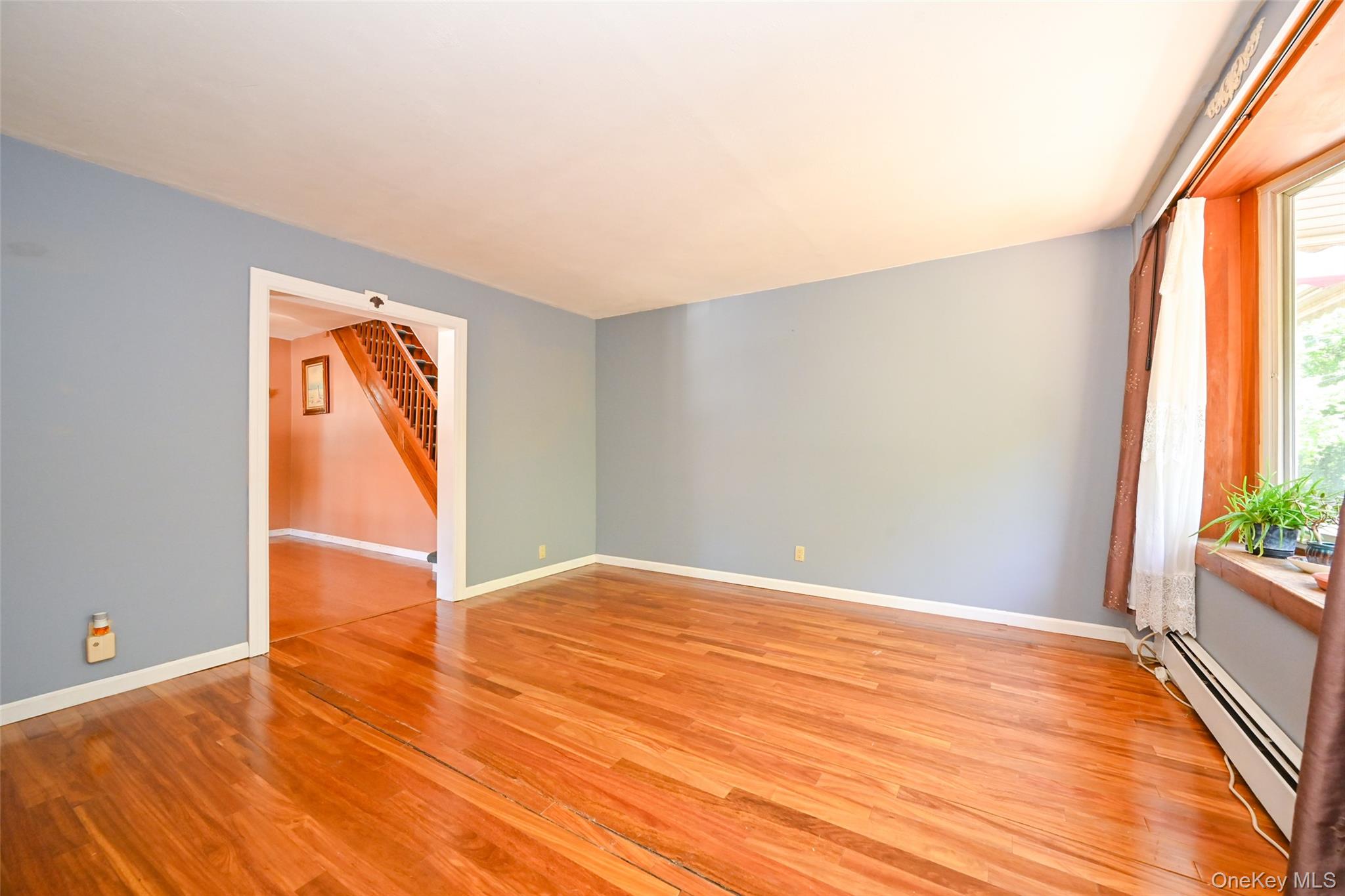 6953 73rd Place – For Sale photo 6