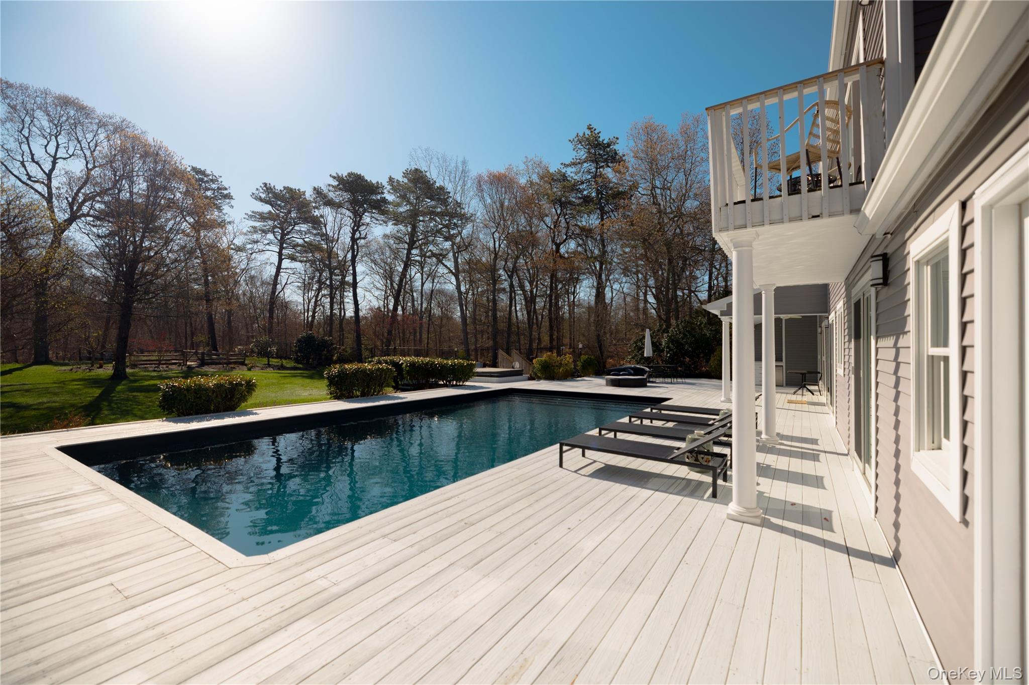 220 Pleasure Drive – For Sale photo 3