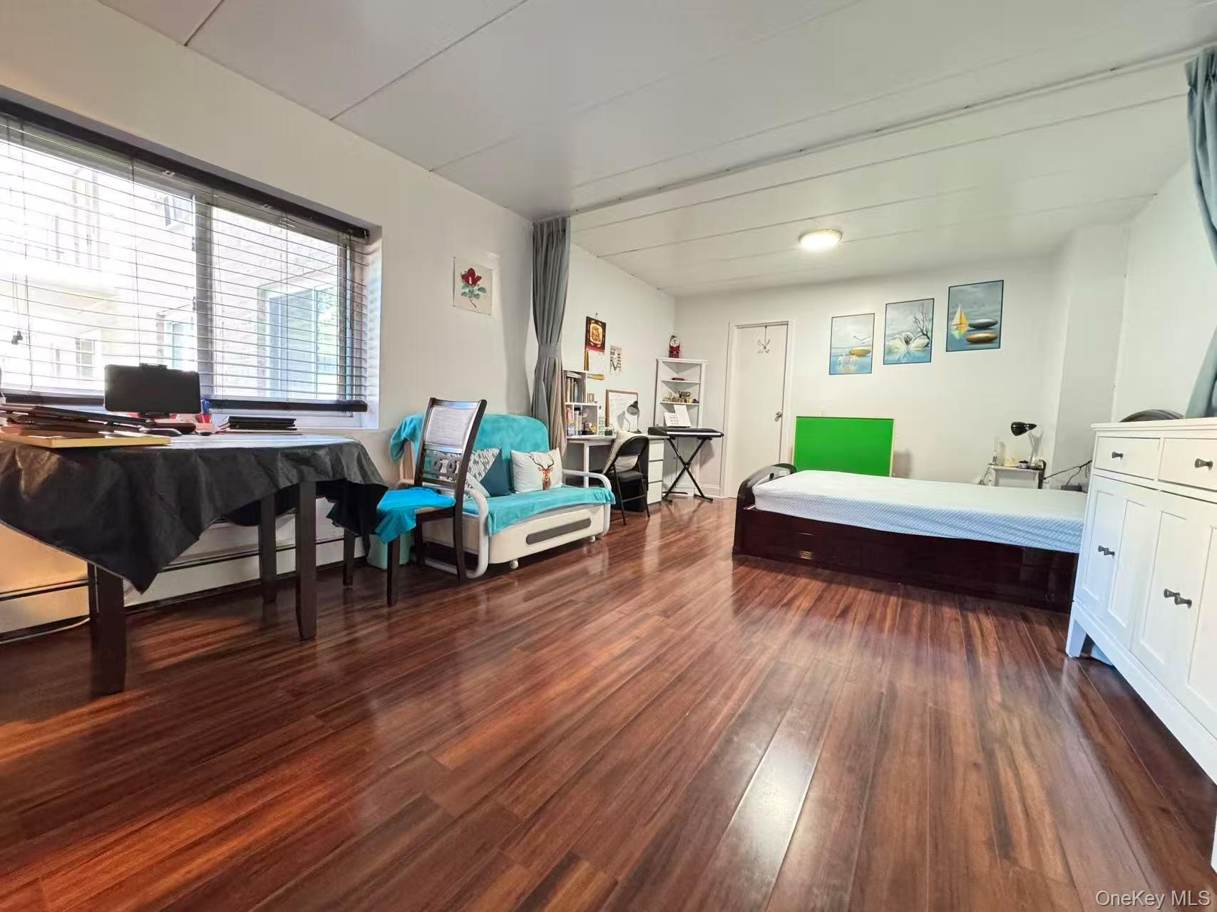 2035 Central Park Avenue, Unit LG photo 4