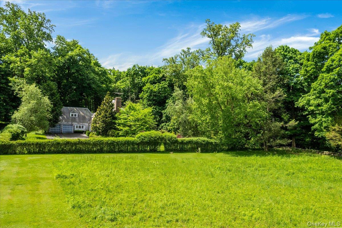 2055 Purchase Street – For Sale photo 4