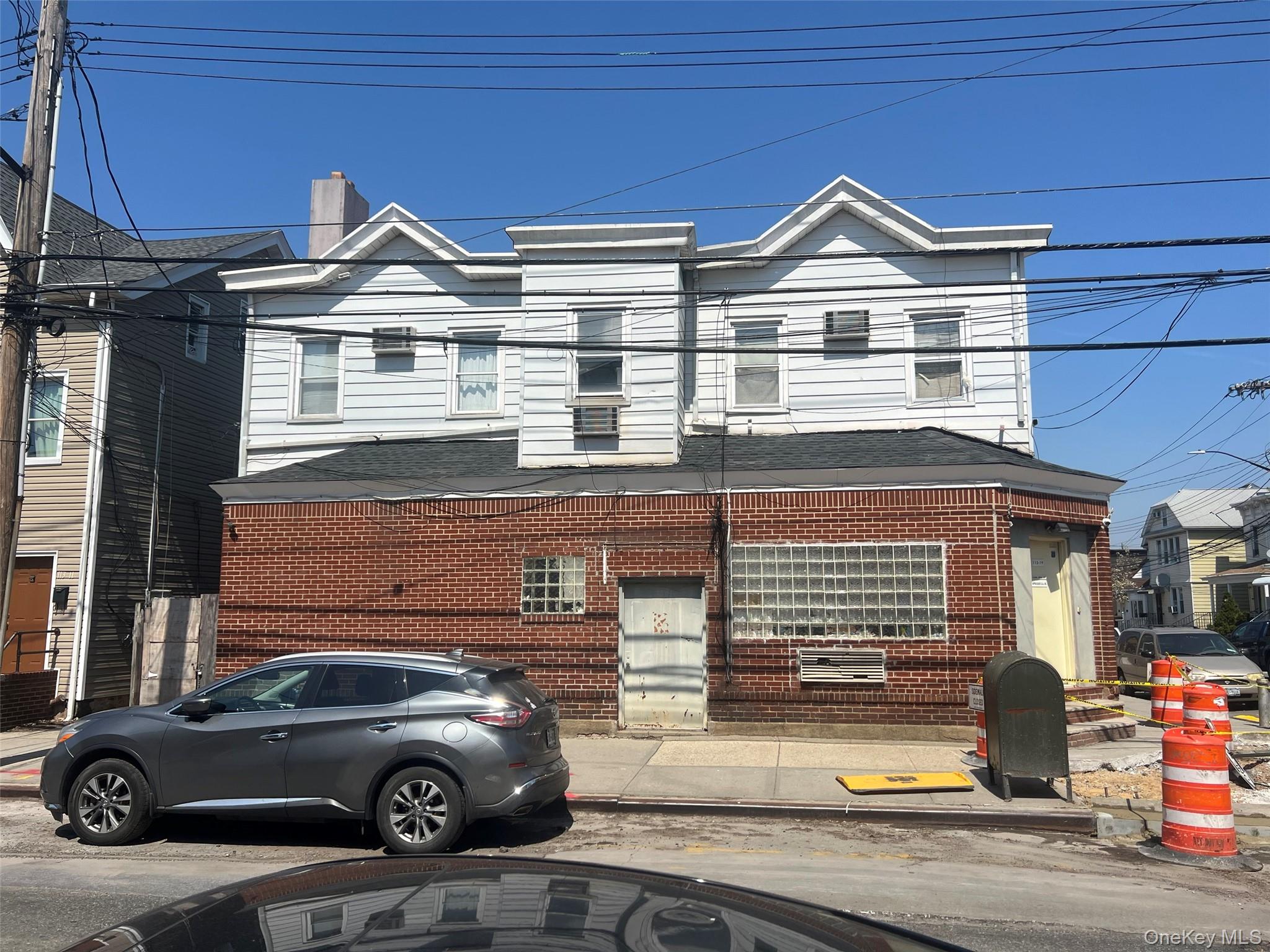 11319 14th Road – For Sale