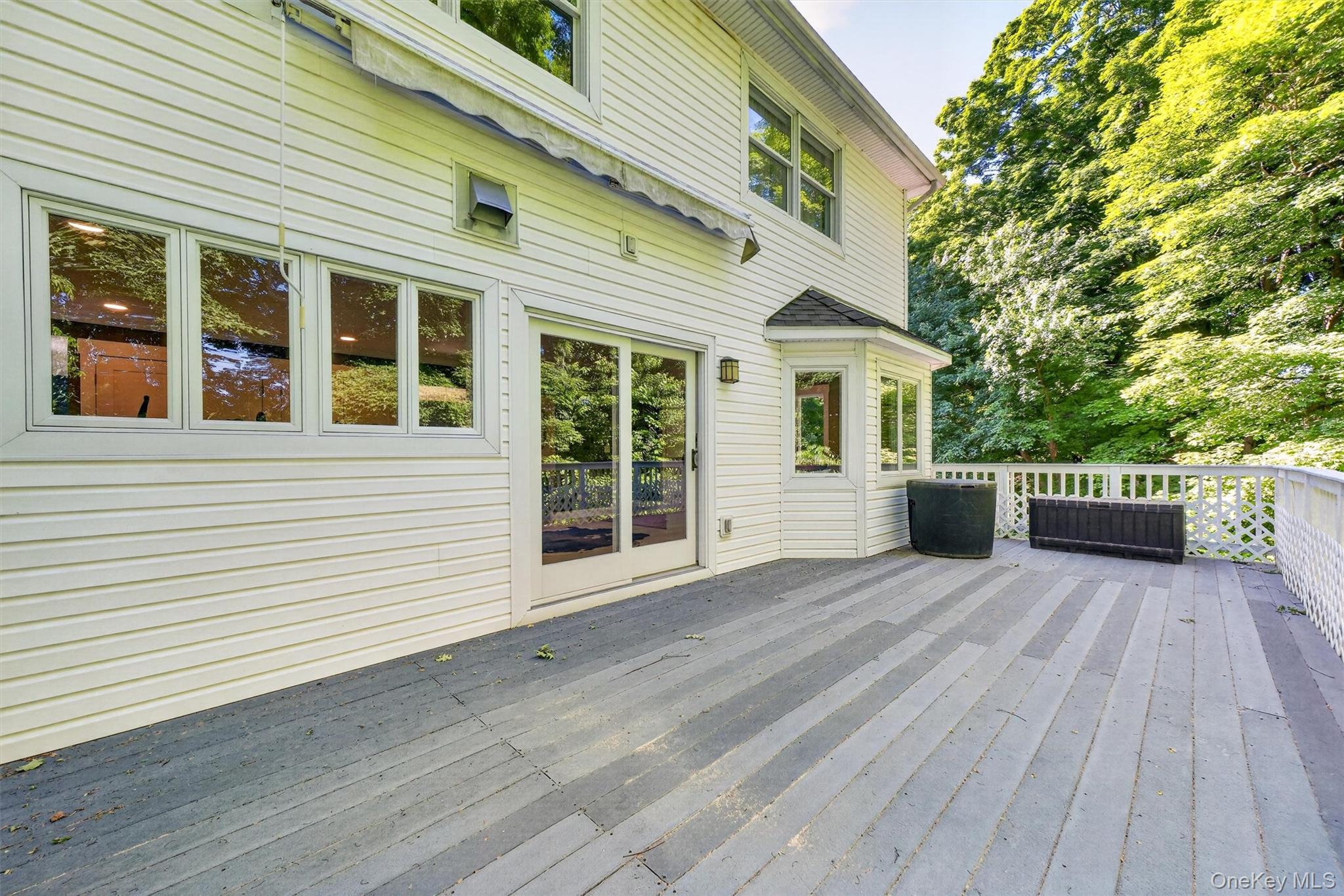 11 Arbutus Street – For Sale photo 33