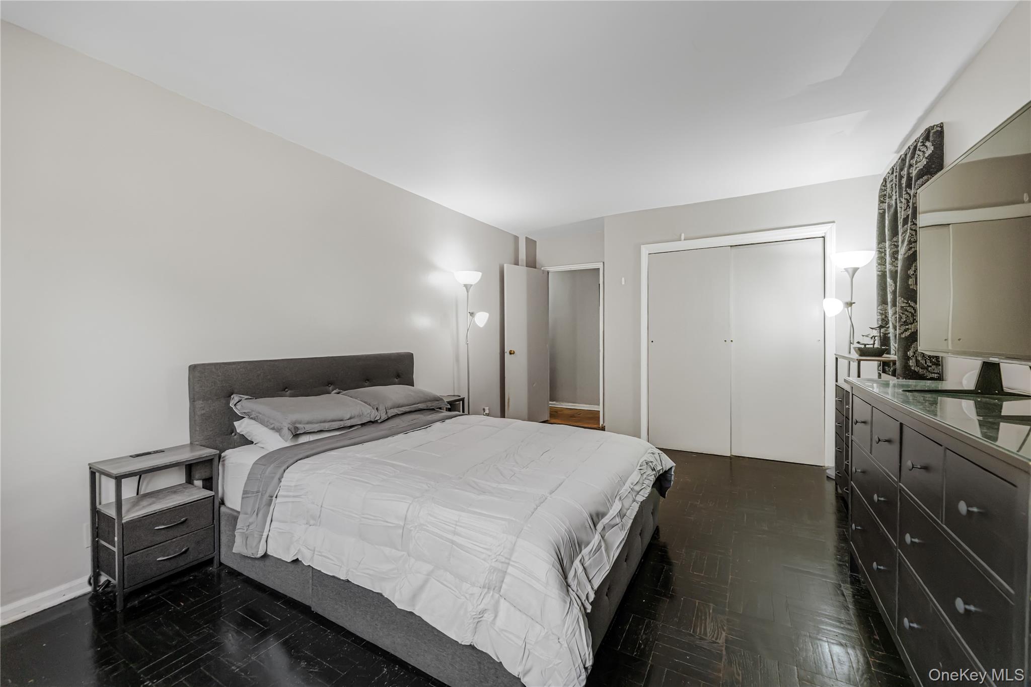 1234 Midland Avenue, Unit 1c photo 12