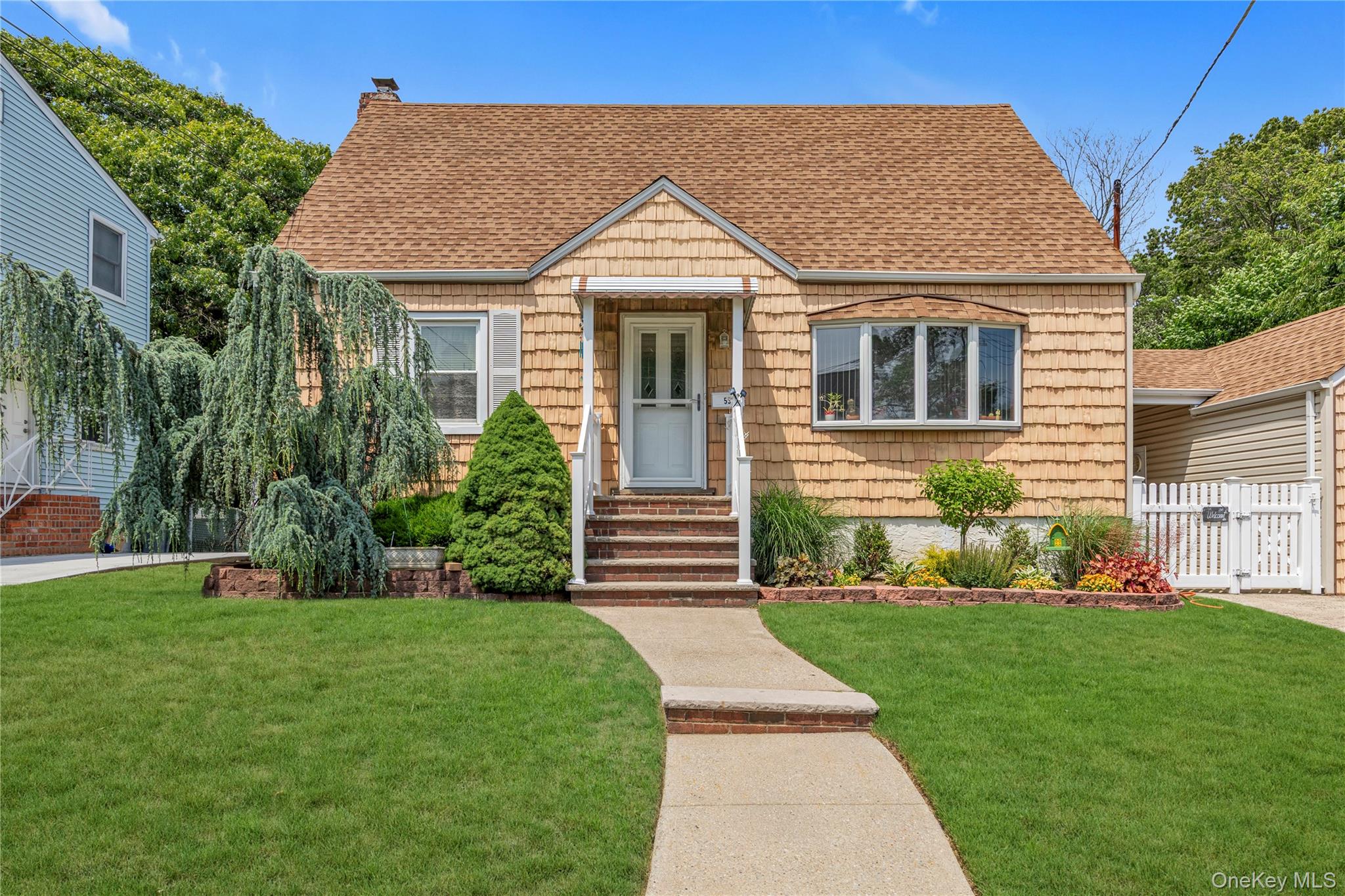 55 Fir Street – For Sale