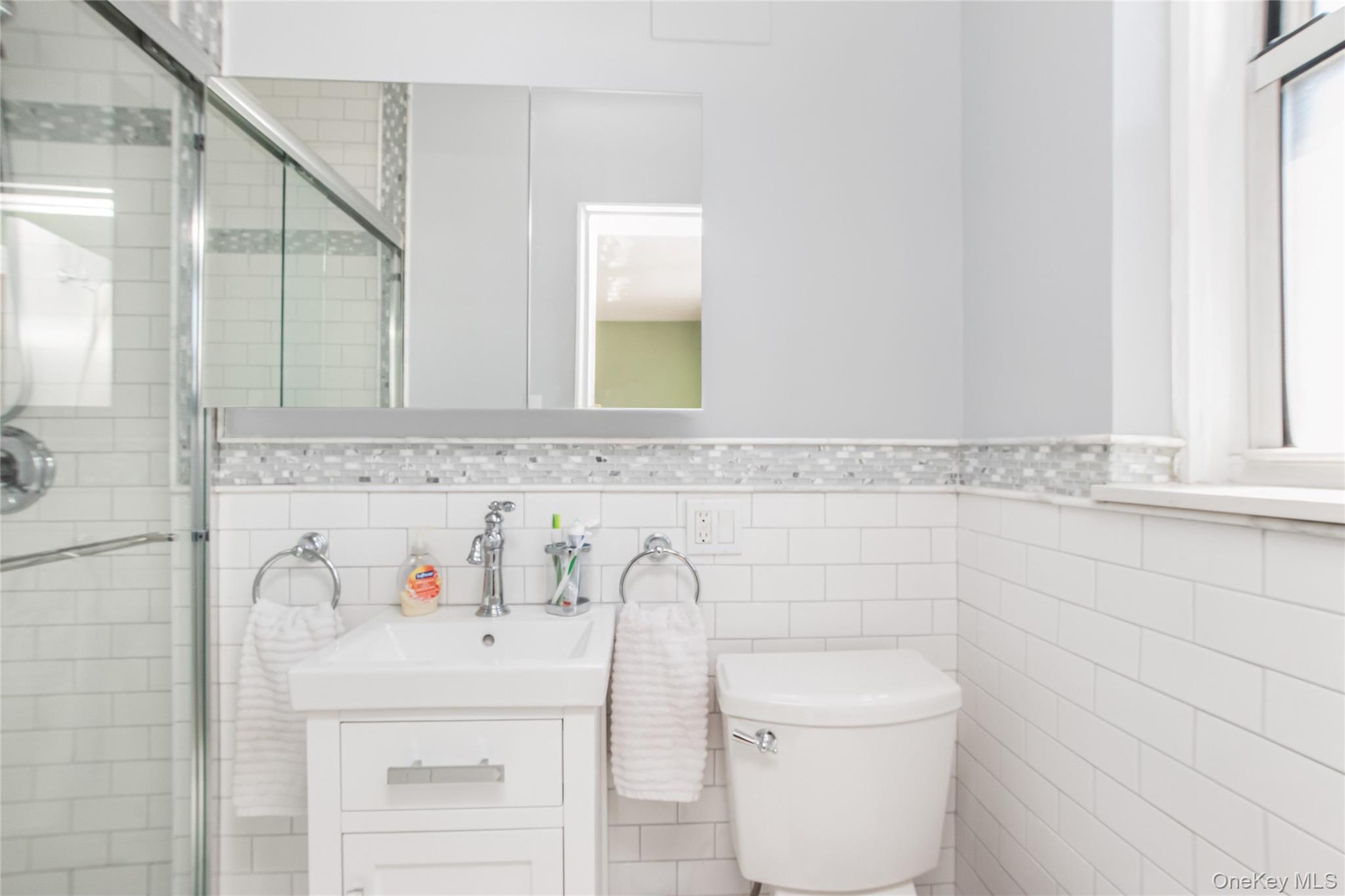 2711 Henry Hudson Parkway W, Unit 7H photo 9