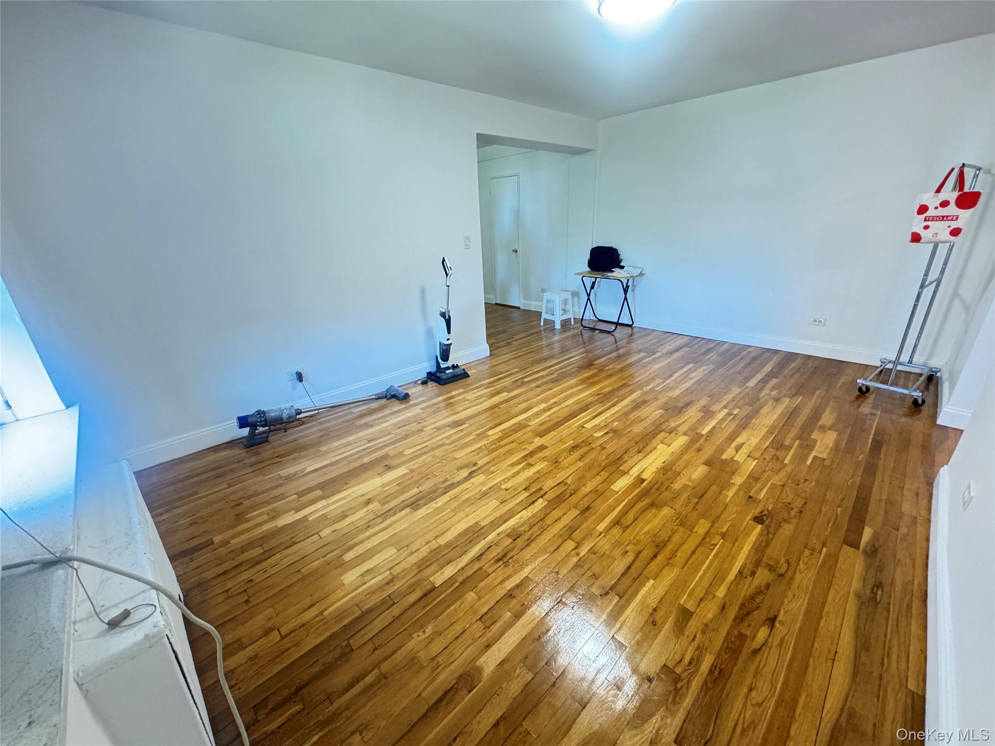 144-46 38th Avenue, Unit 4H photo 4