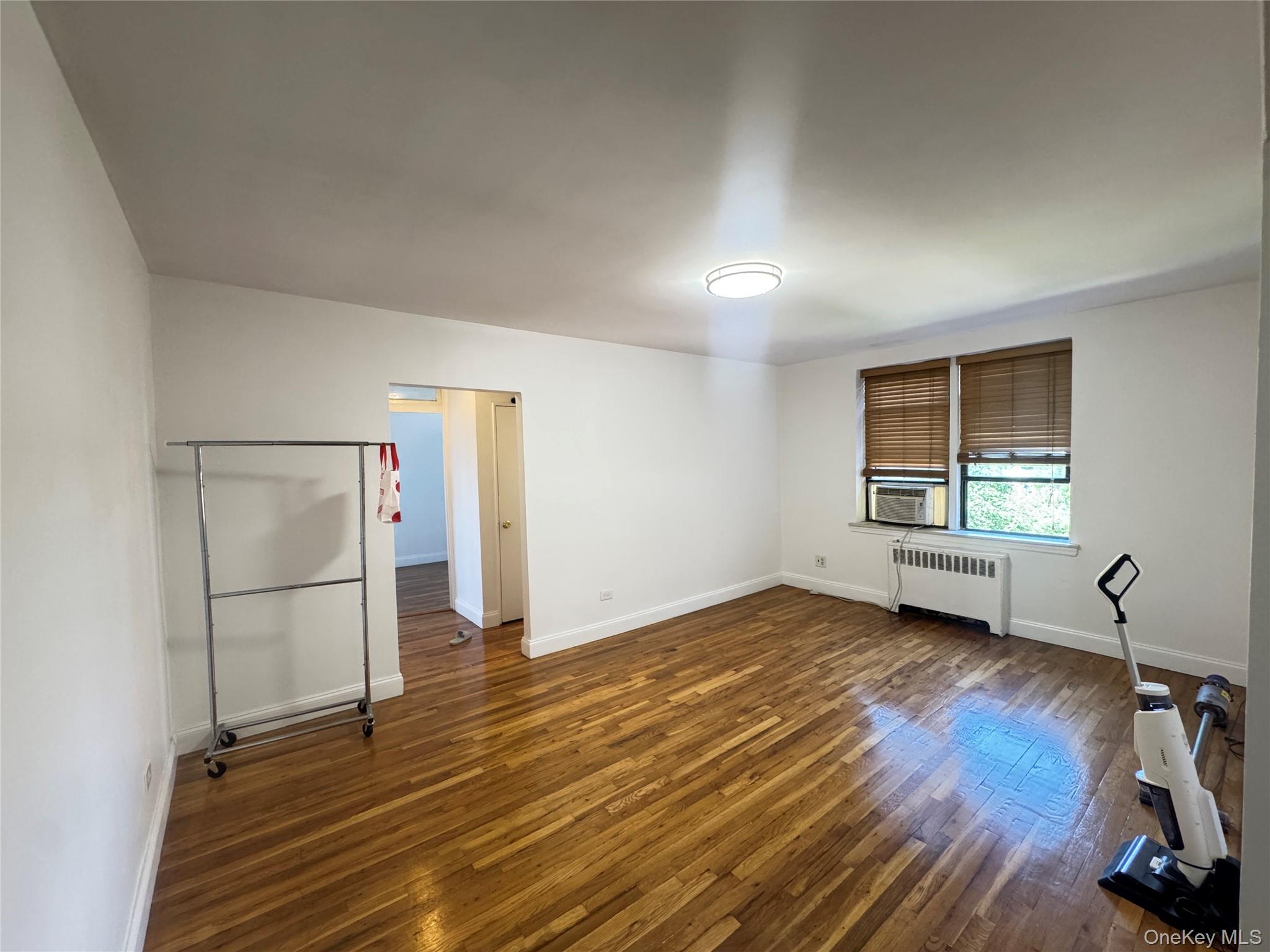 144-46 38th Avenue, Unit 4H photo 8