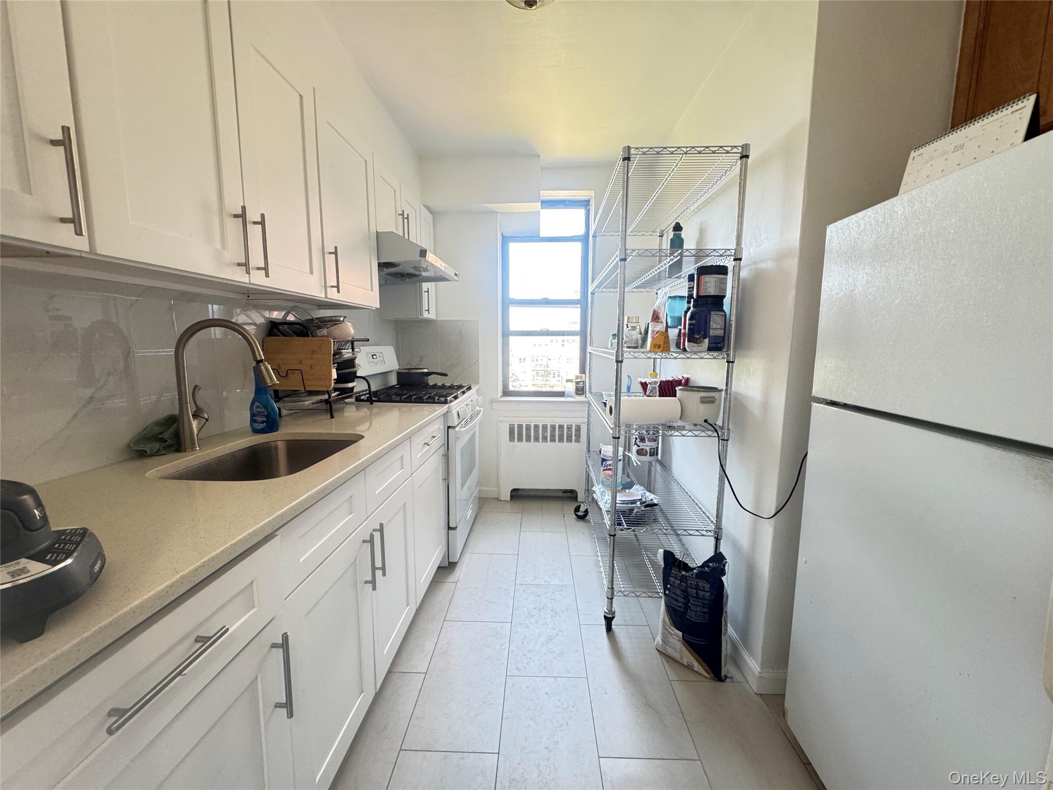 144-46 38th Avenue, Unit 4H photo 3