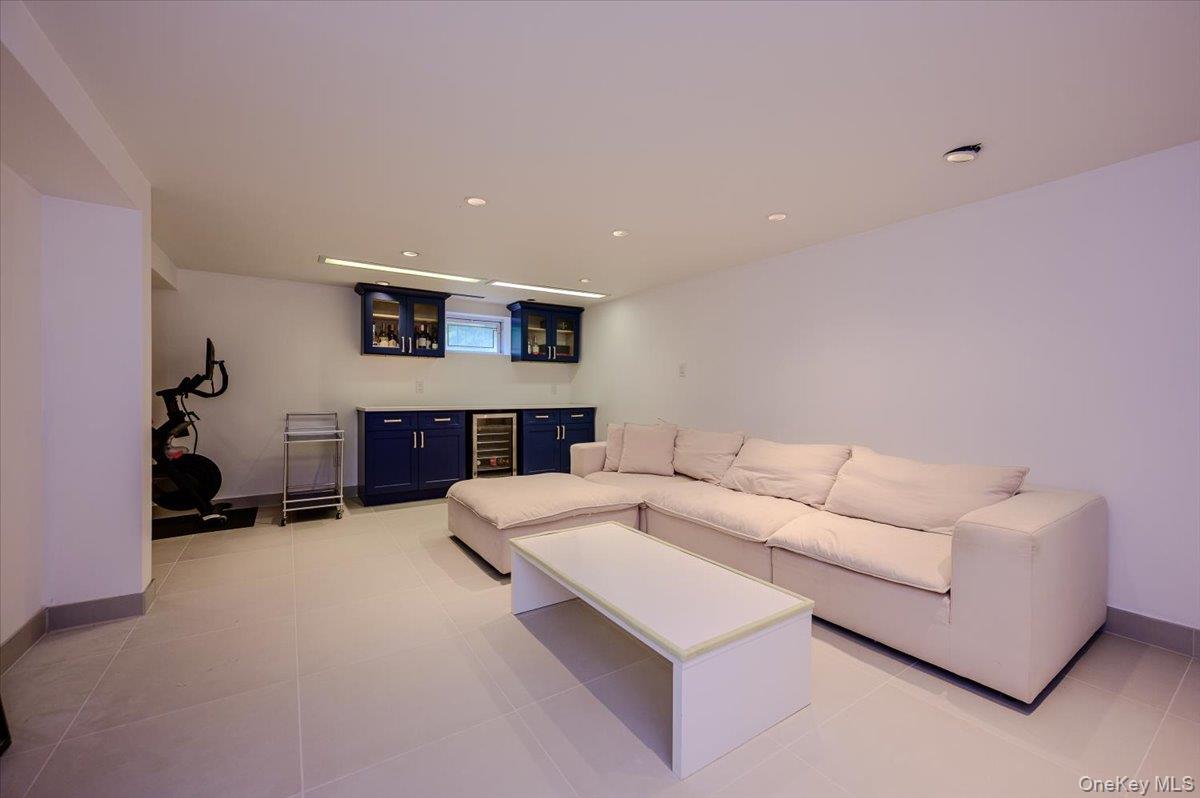 8 Parkside Drive – For Sale photo 25