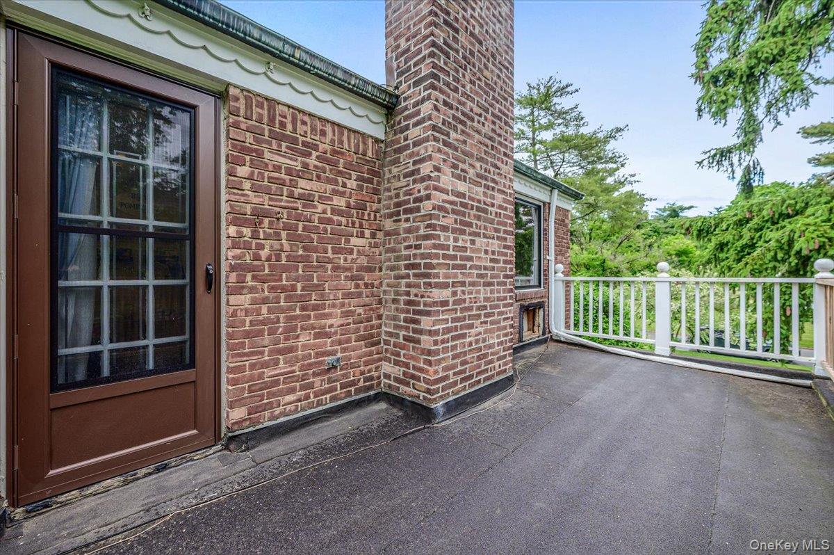 8 Parkside Drive – For Sale photo 18