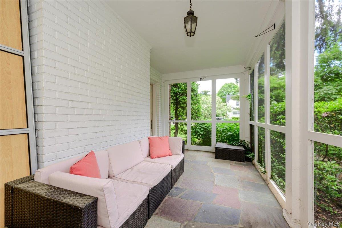 8 Parkside Drive – For Sale photo 8