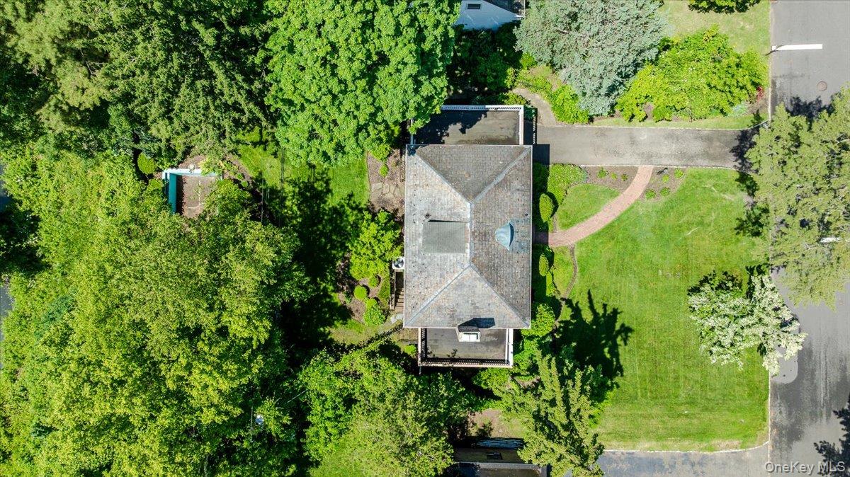 8 Parkside Drive – For Sale photo 28