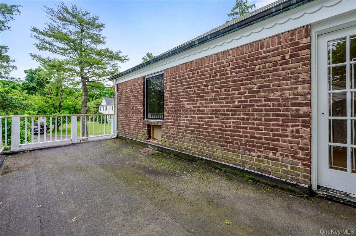 8 Parkside Drive – For Sale photo 21