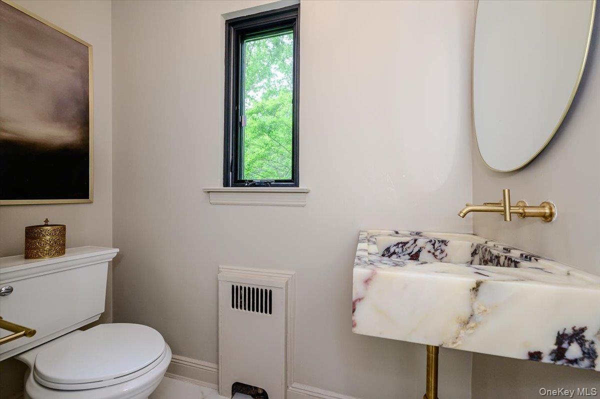 8 Parkside Drive – For Sale photo 23