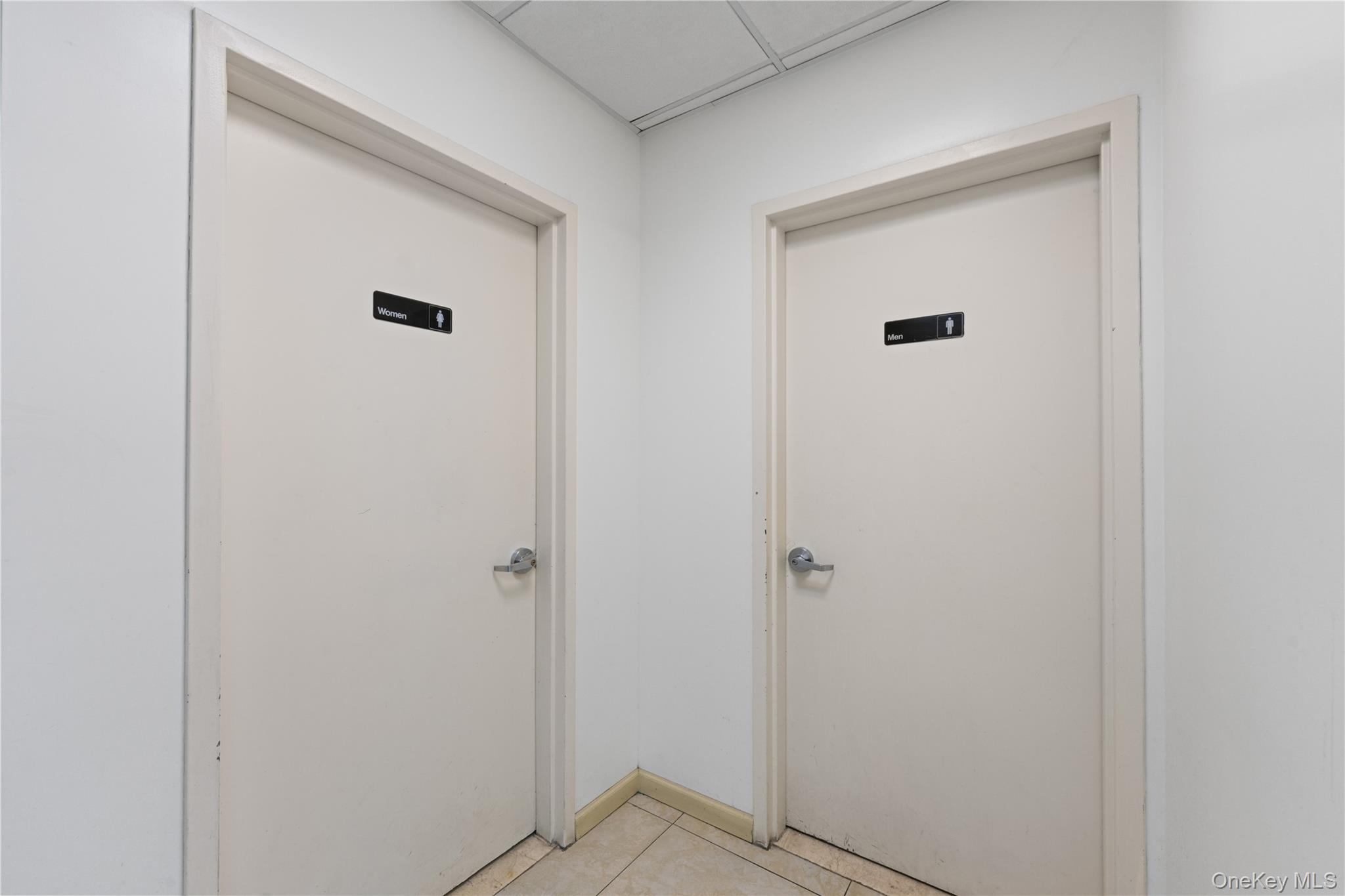136-33 37th Avenue, Unit 9A photo 10