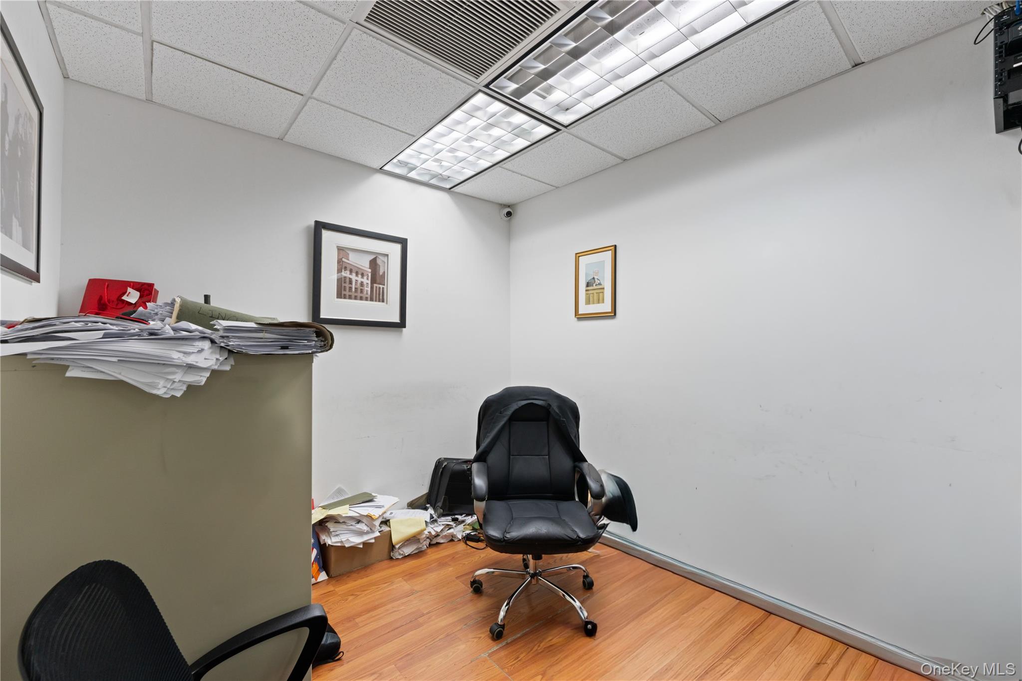 136-33 37th Avenue, Unit 9A photo 9