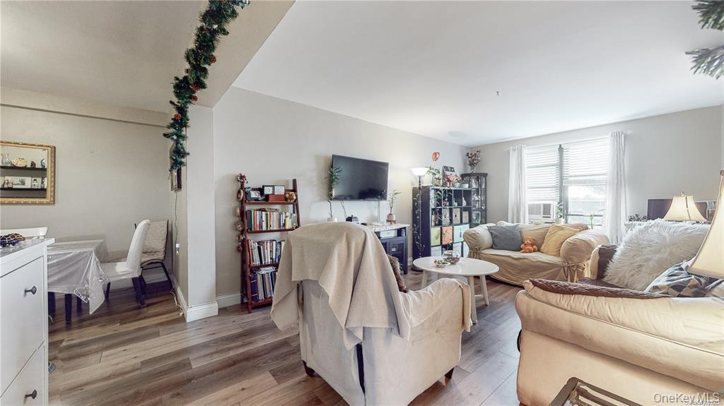 150-29 72nd Road, Unit 5B photo 8
