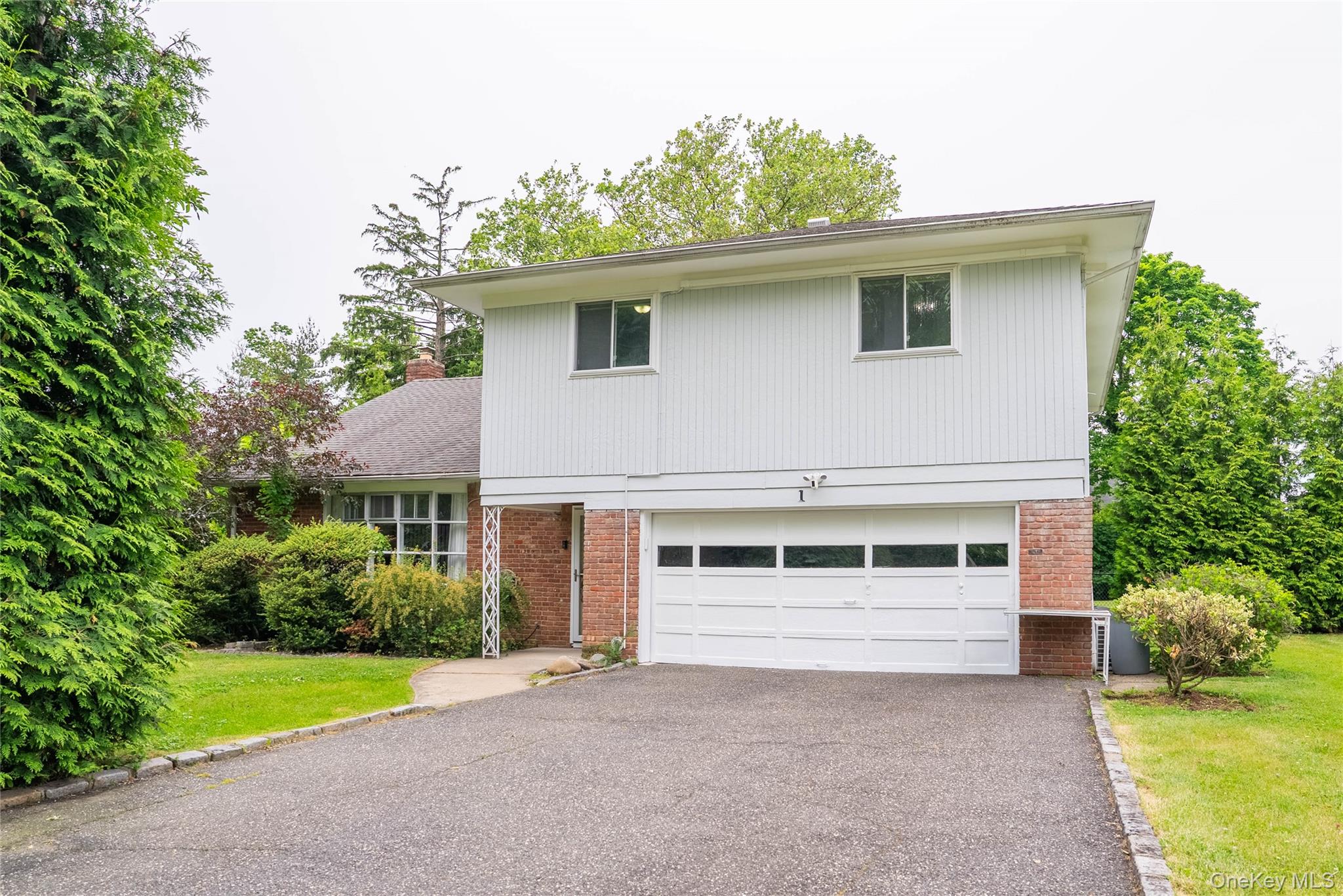 1 Horizon Road – For Sale photo 2
