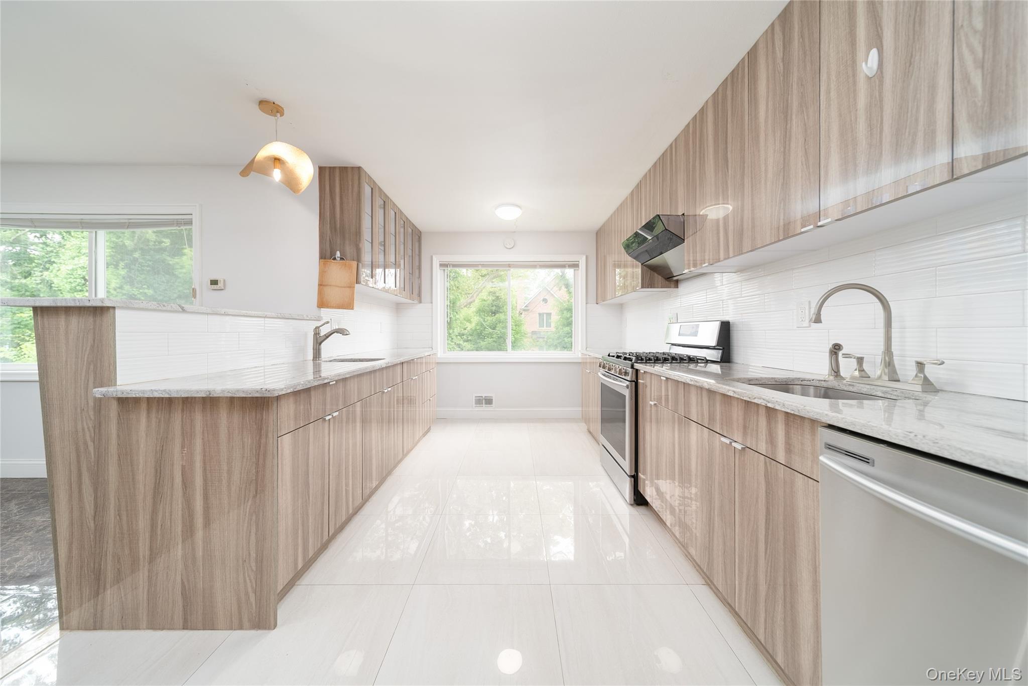 1 Horizon Road – For Sale photo 7