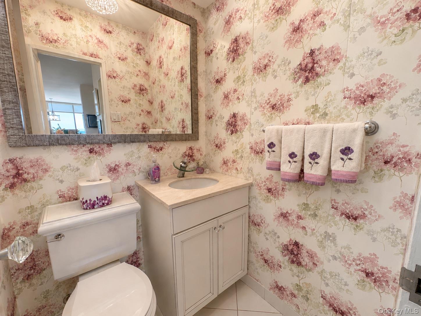 27010 Grand Central Parkway, Unit 21D photo 9