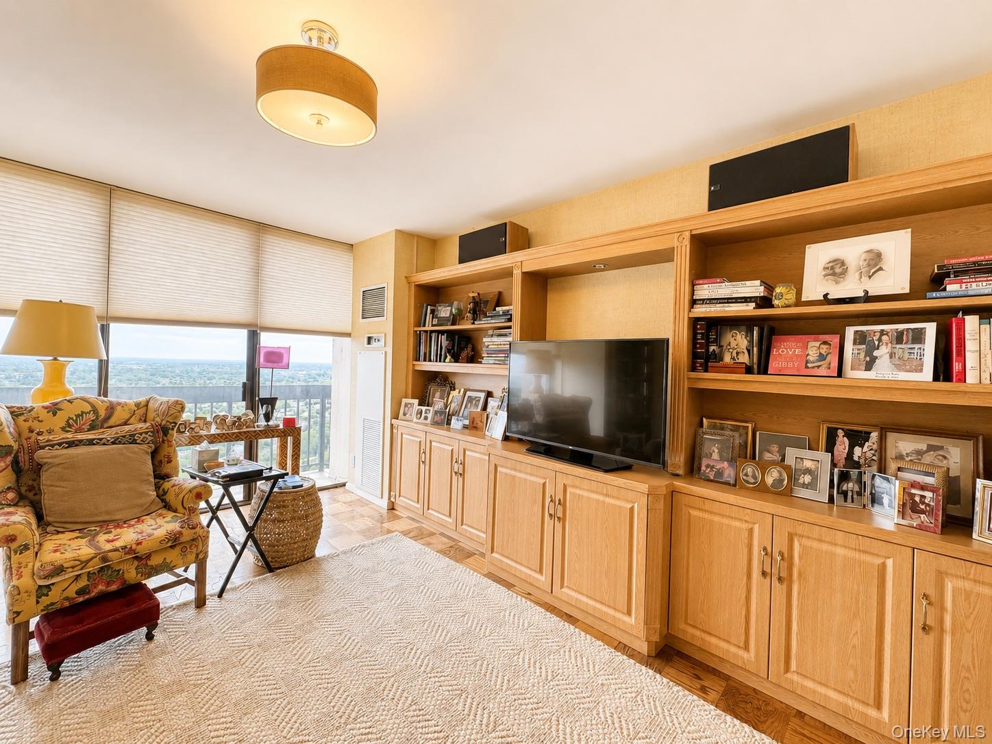 27010 Grand Central Parkway, Unit 21D photo 11