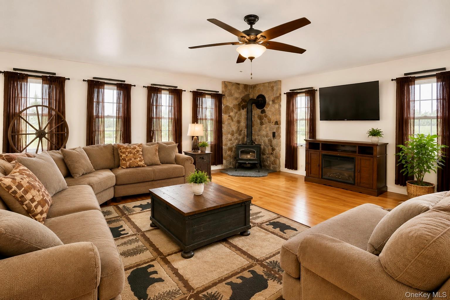 20 County Highway 17 – For Sale photo 4