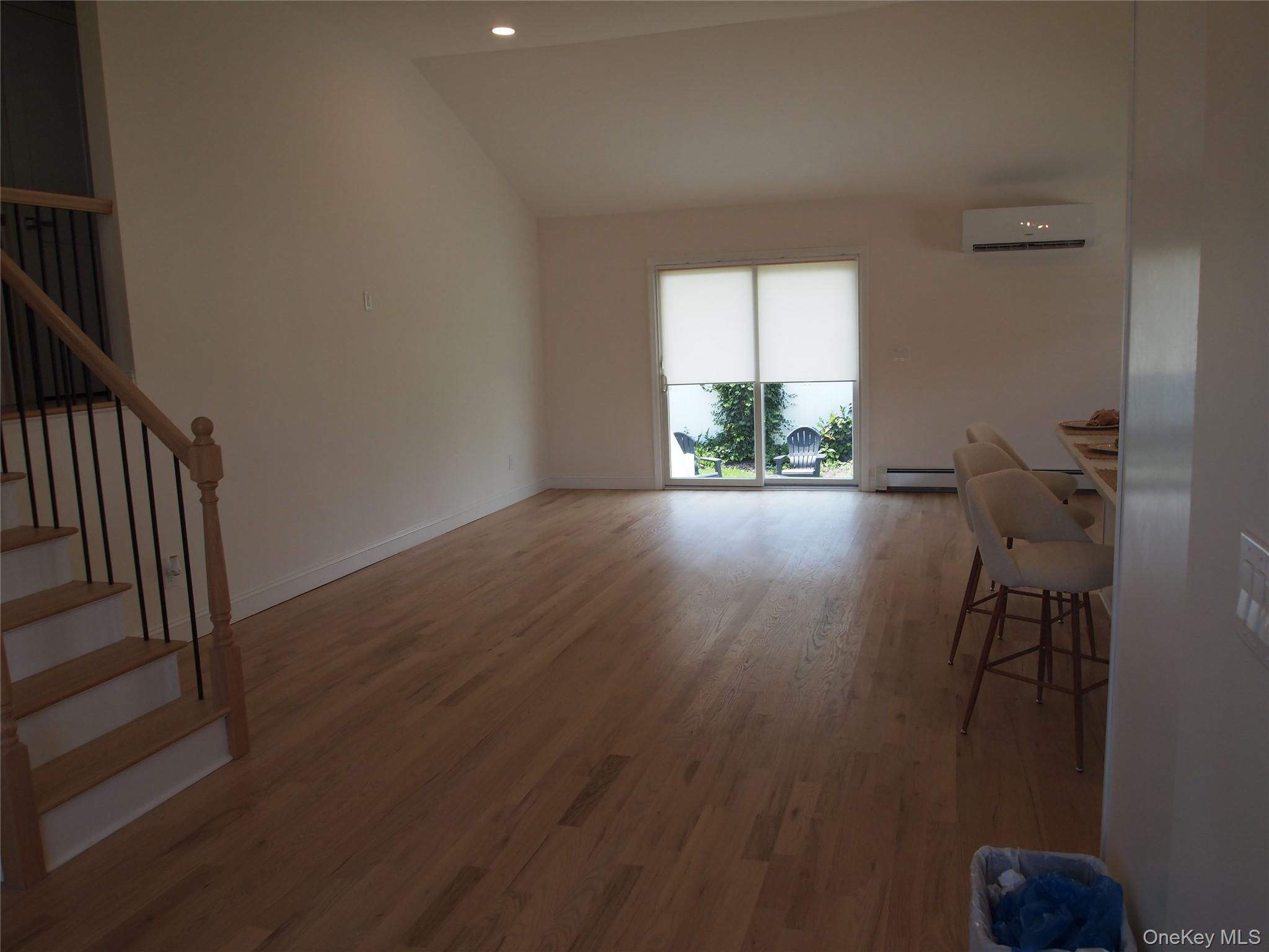 9 N Walnut Place – For Sale photo 5