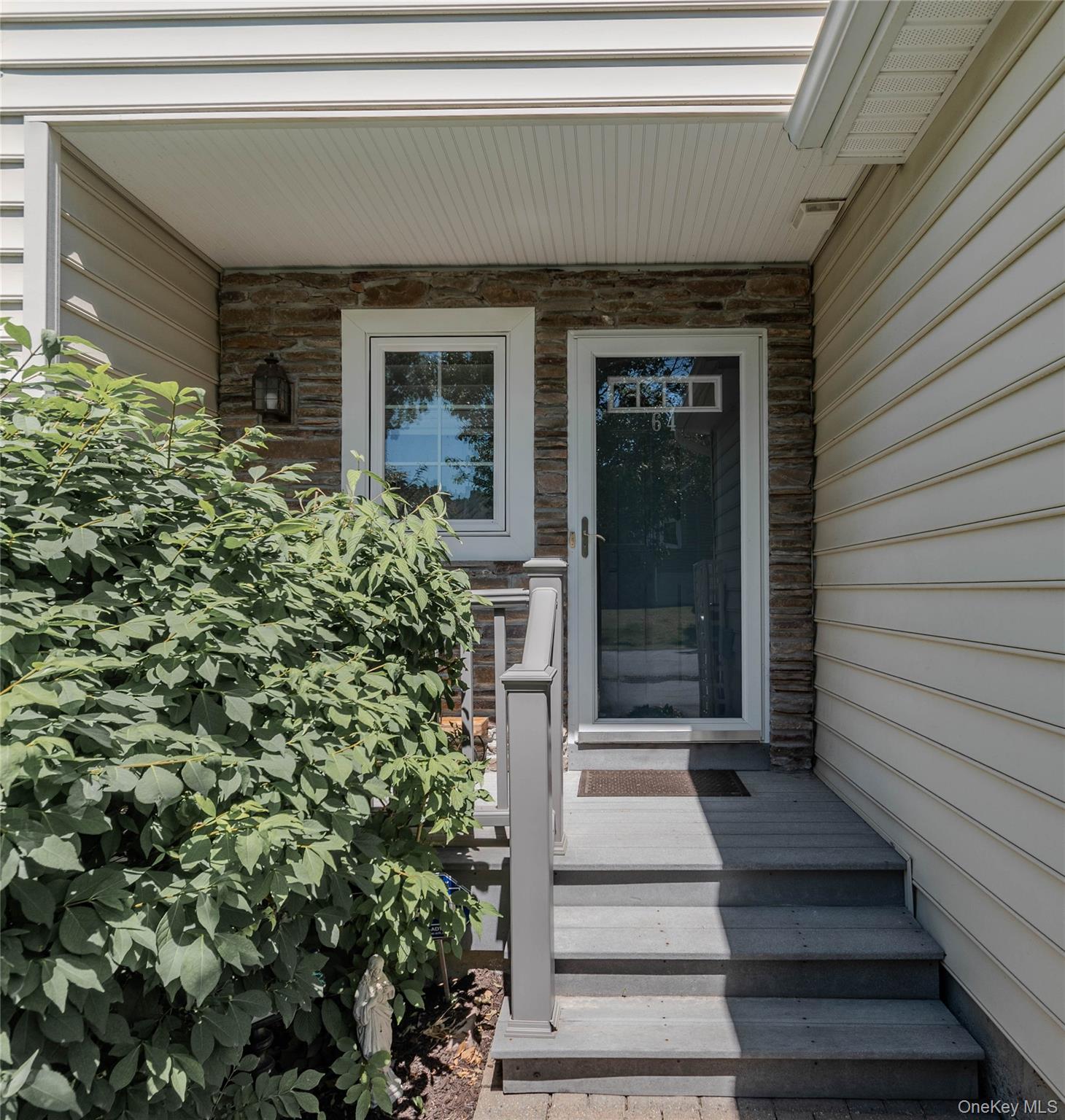 64 Hudson View Terrace – For Sale photo 3