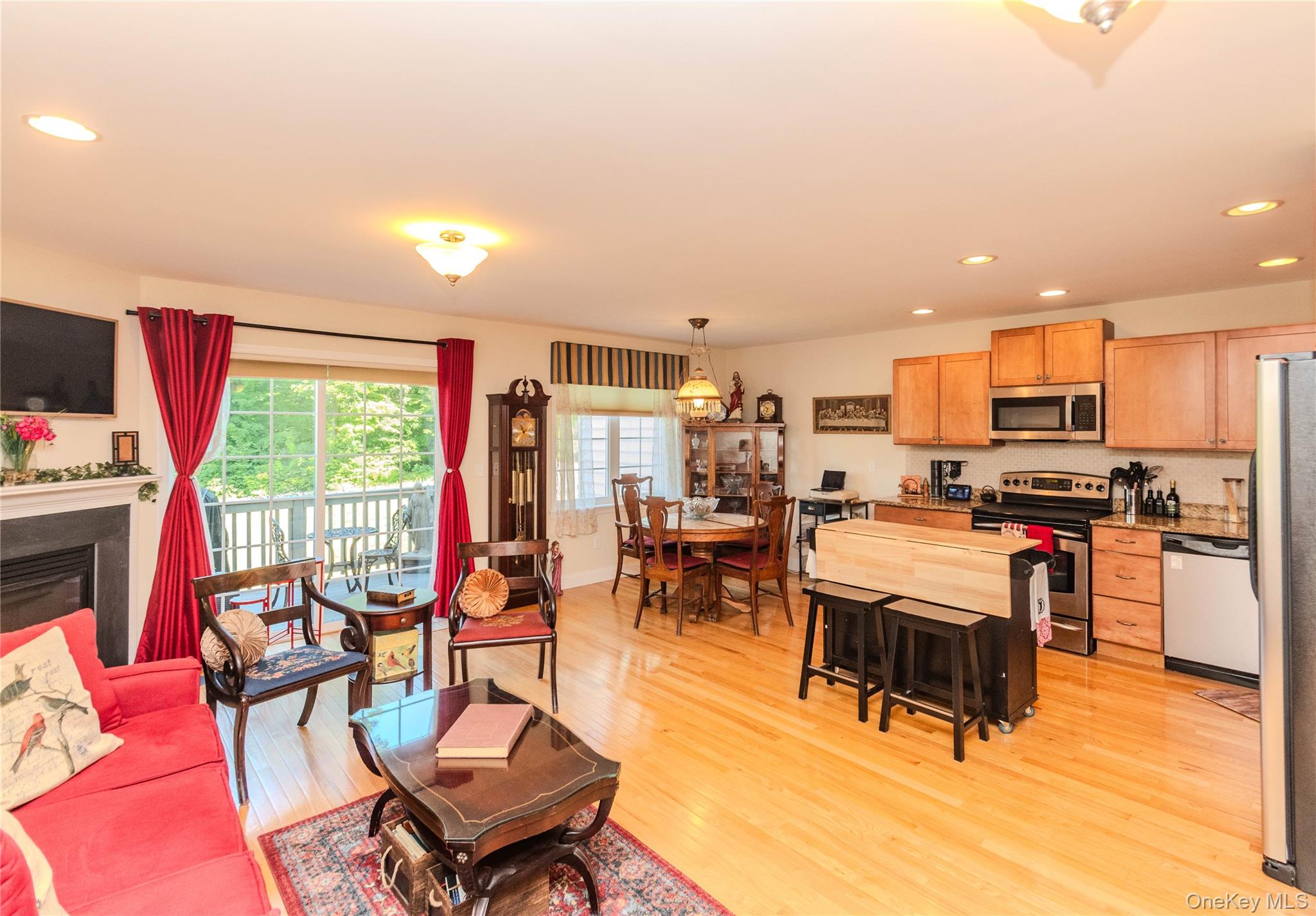 64 Hudson View Terrace – For Sale photo 13