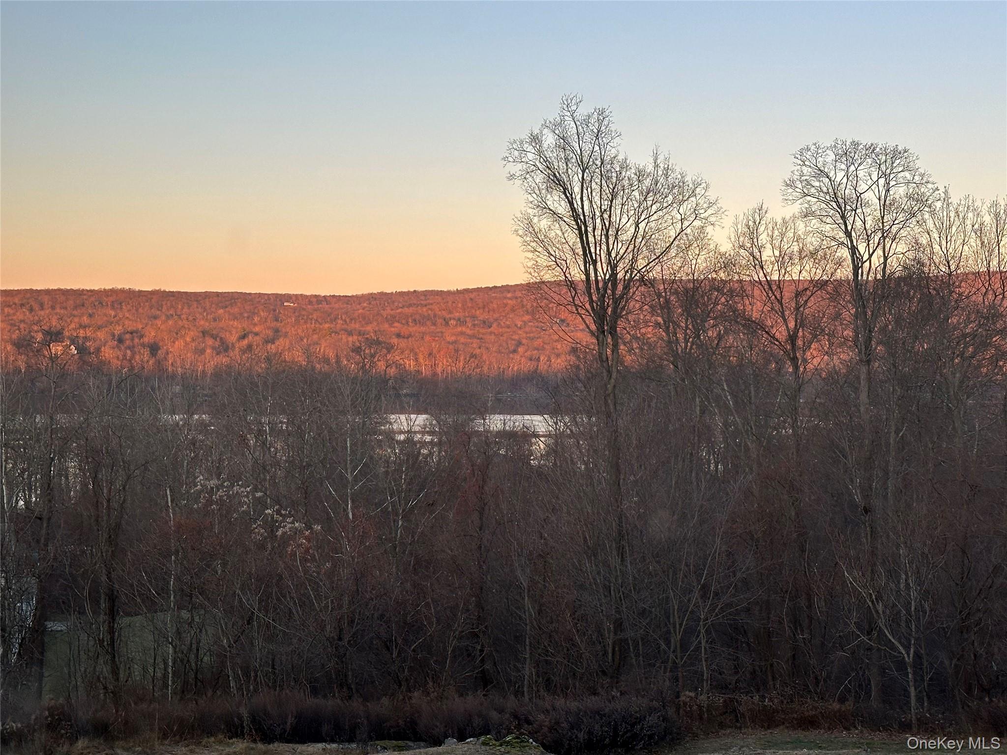 64 Hudson View Terrace – For Sale