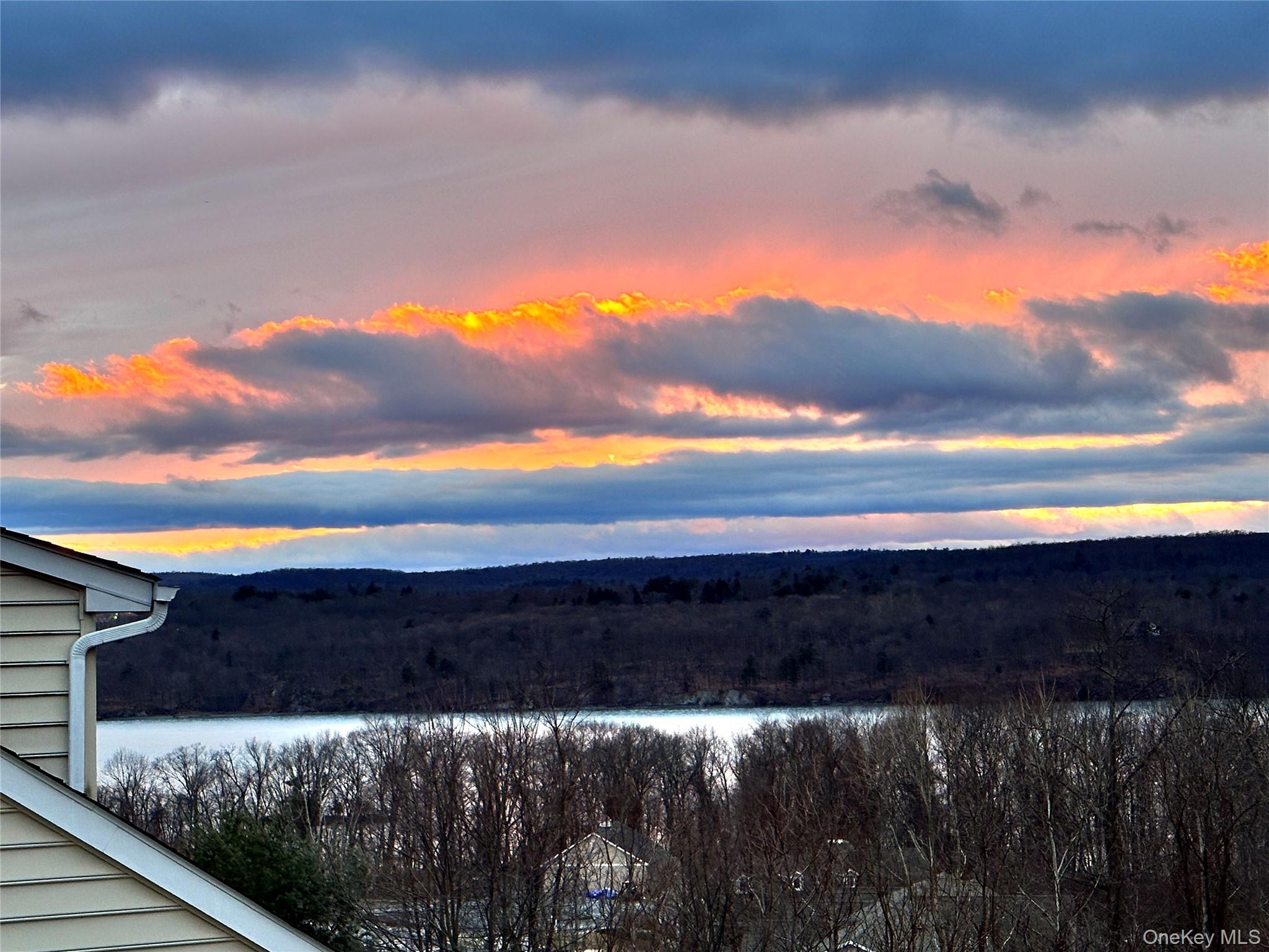 64 Hudson View Terrace – For Sale photo 26
