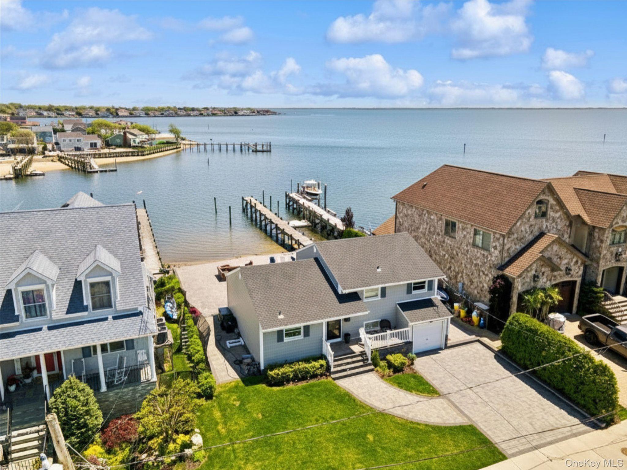 5 Division Avenue – For Sale photo 6