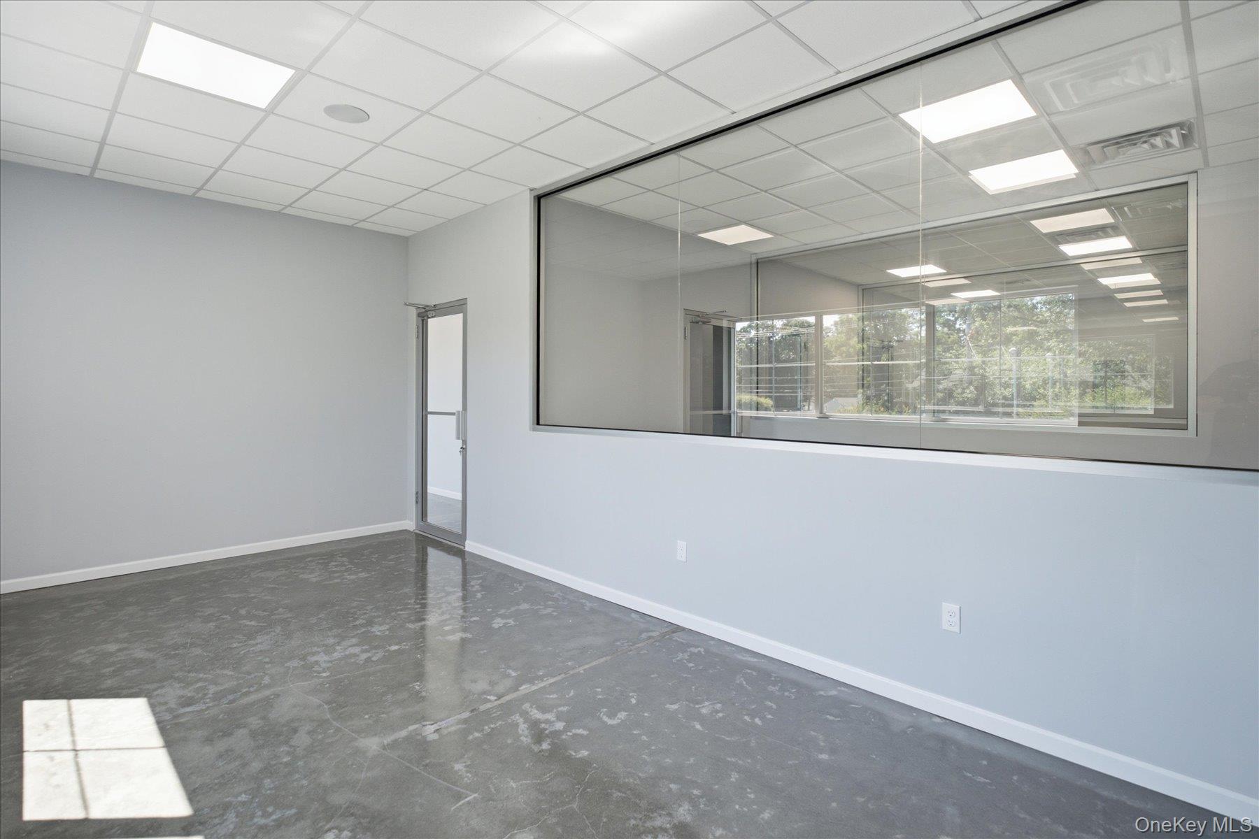 421 N Country Road, Unit 4 photo 10