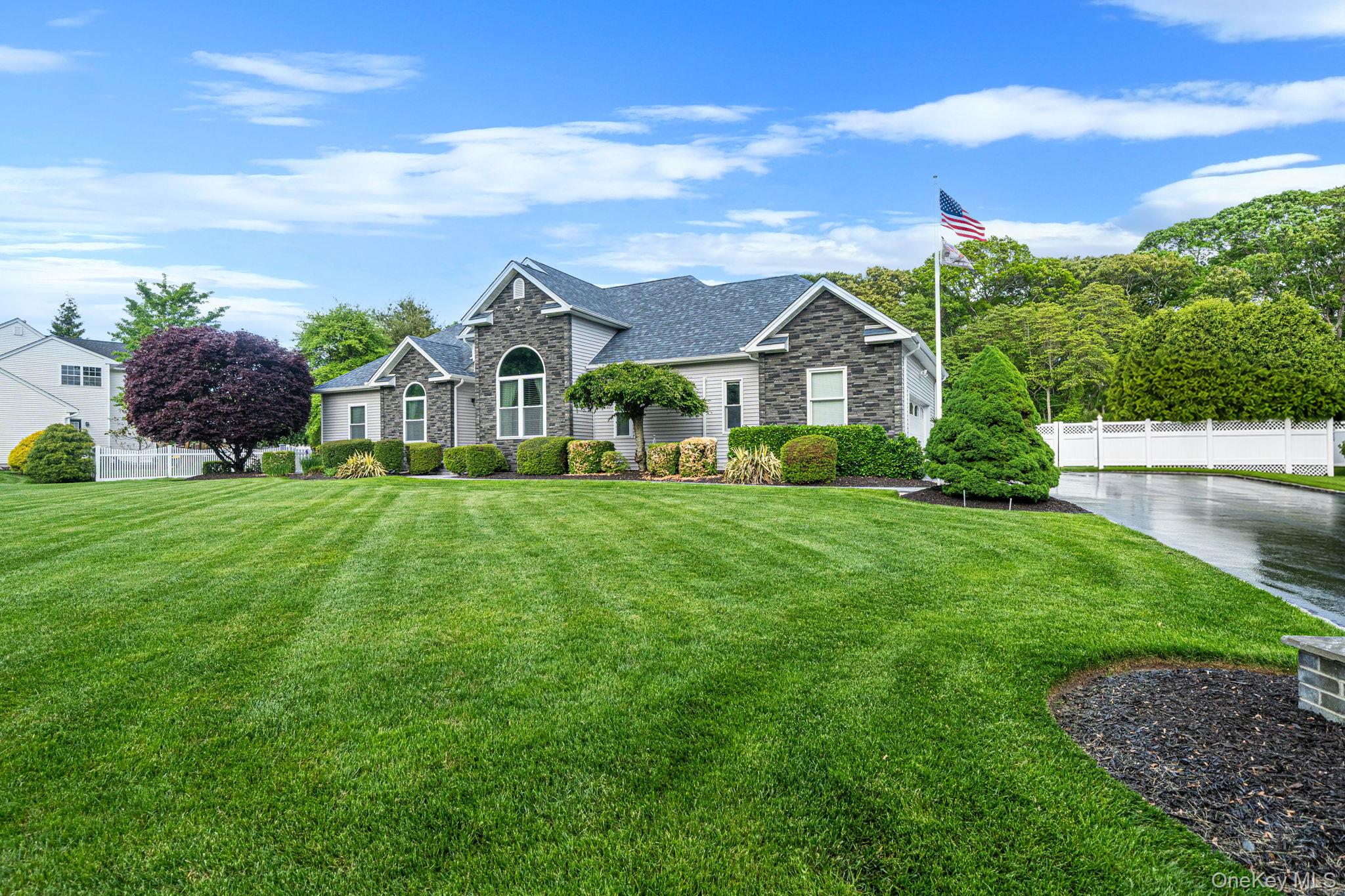 41 Paige Lane – For Sale photo 4