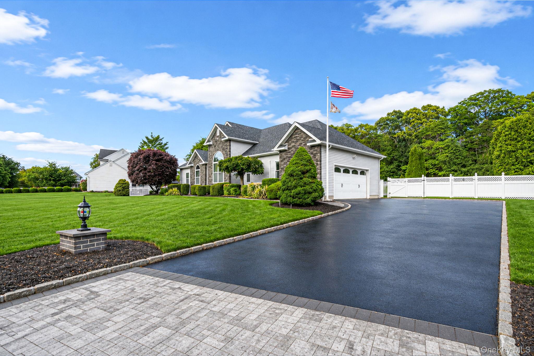 41 Paige Lane – For Sale photo 3