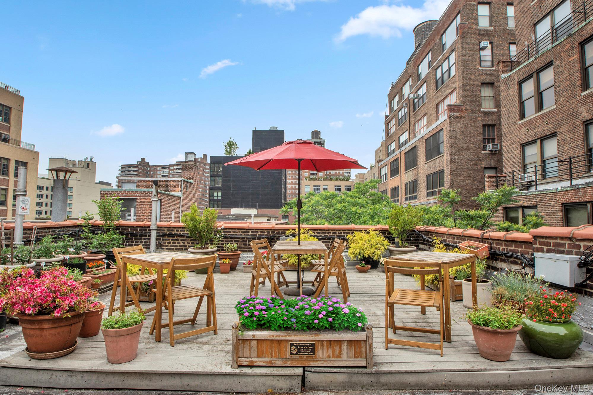 225 W 25th Street, Unit 5K photo 12