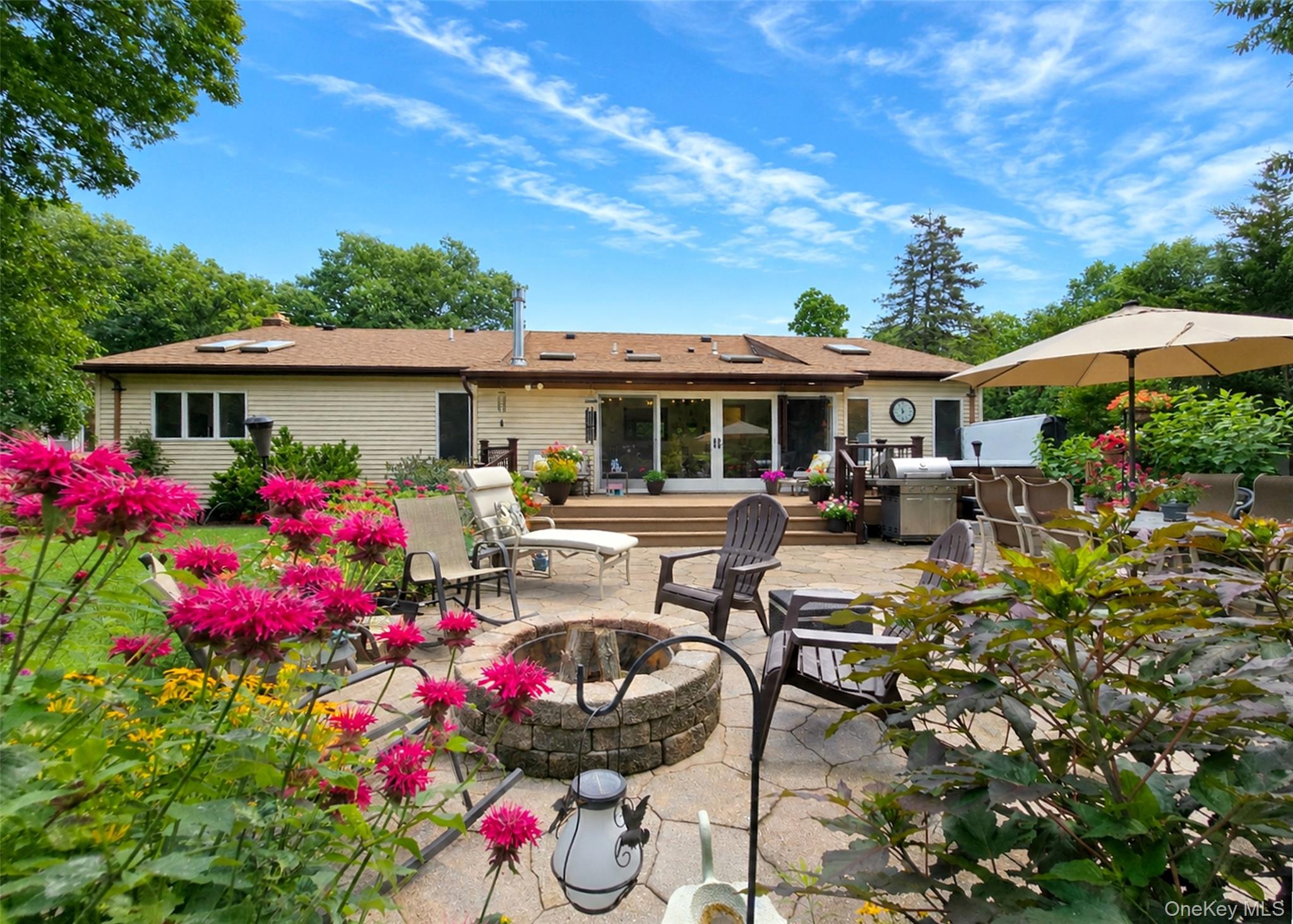 370 Avenue A – For Sale photo 9