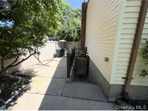 370 Avenue A – For Sale photo 35
