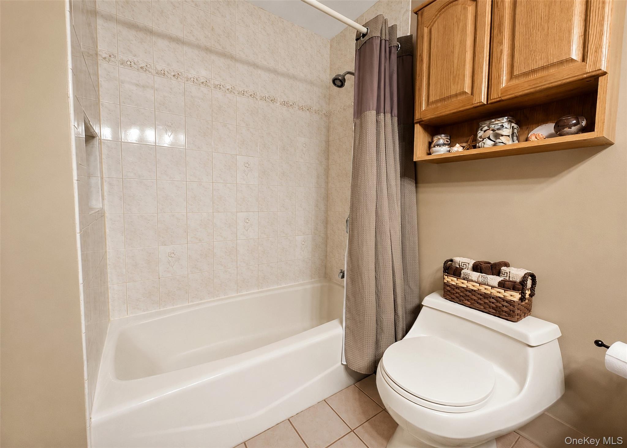370 Avenue A – For Sale photo 30