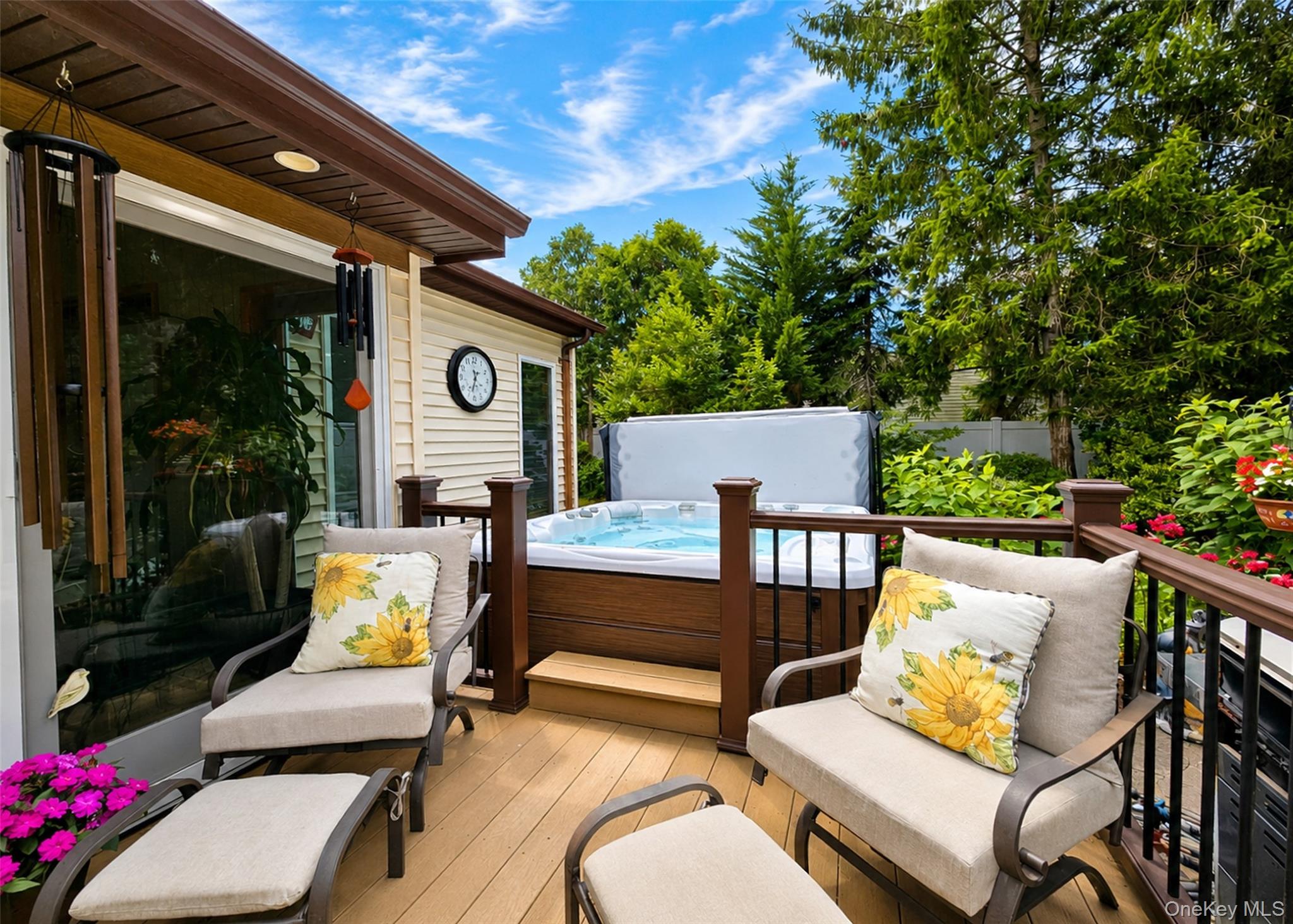 370 Avenue A – For Sale photo 3