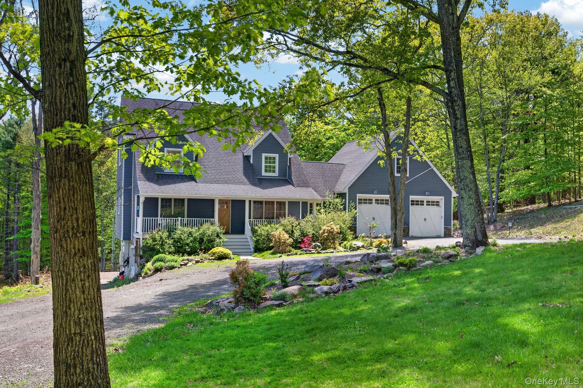 322 Morrison Road – For Sale photo 2