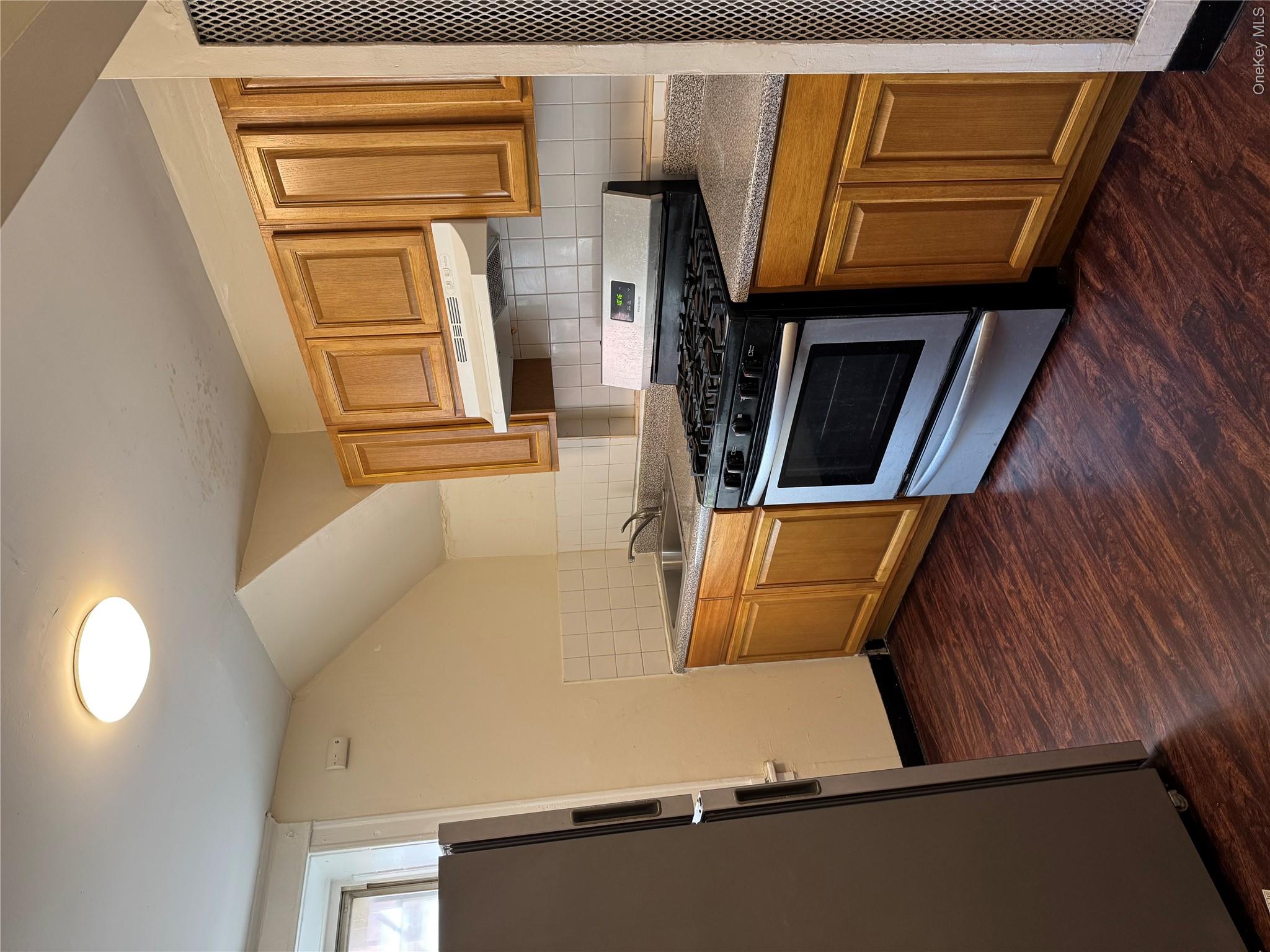 249 Mclean Avenue, Unit 1B
