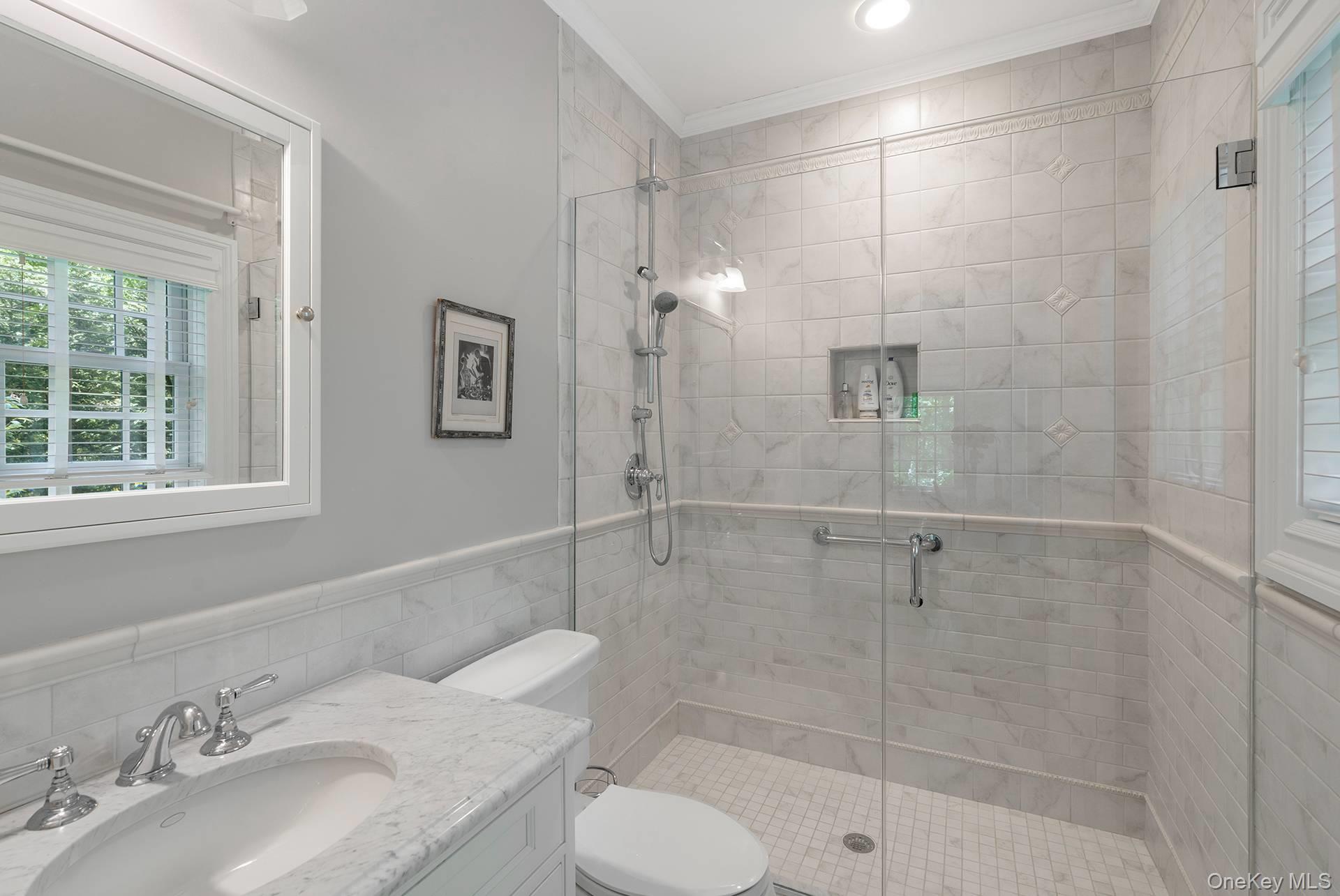 6 Woodruff Lane – For Sale photo 18
