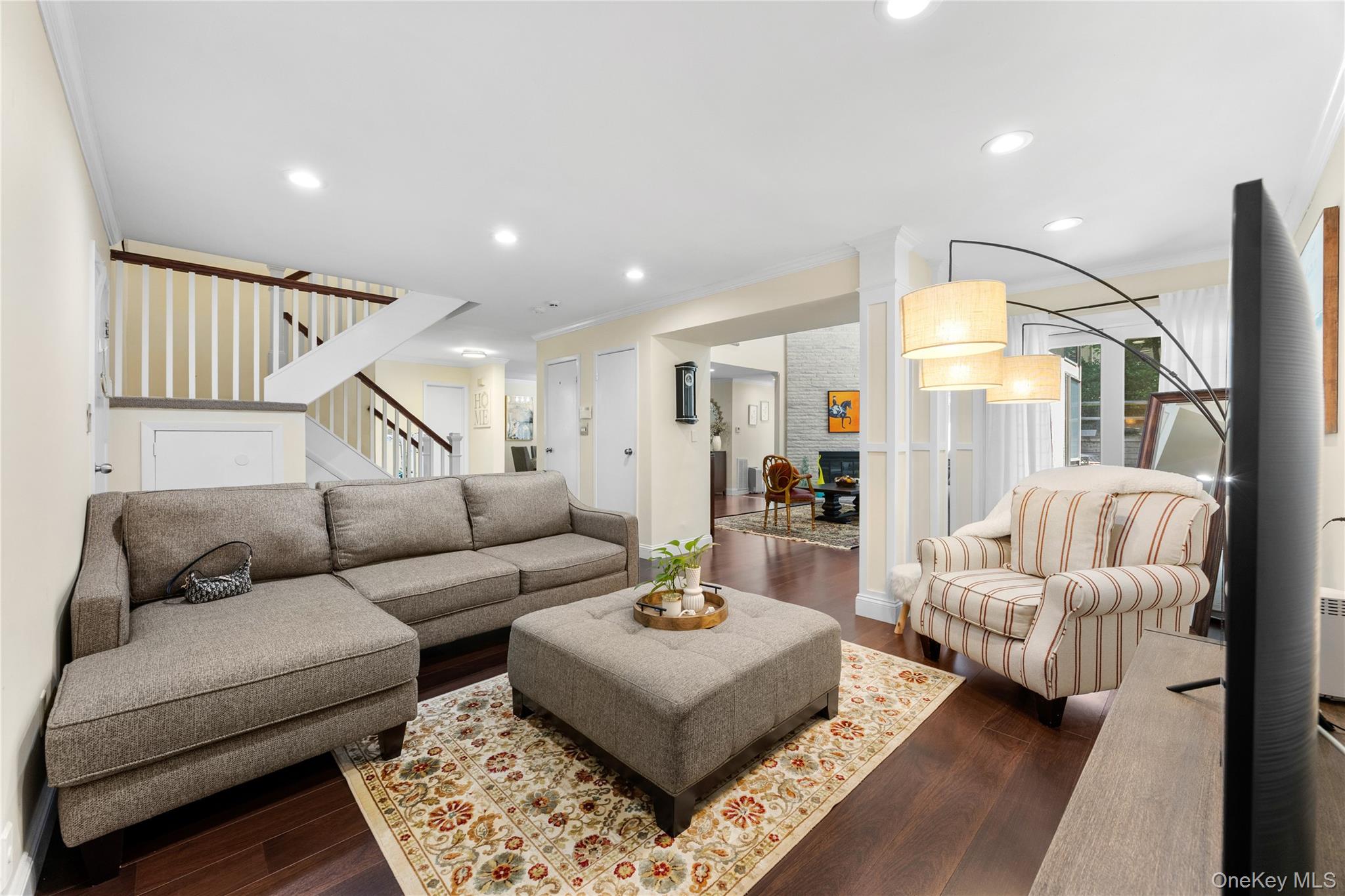 246 Hamlet Drive – For Sale photo 9