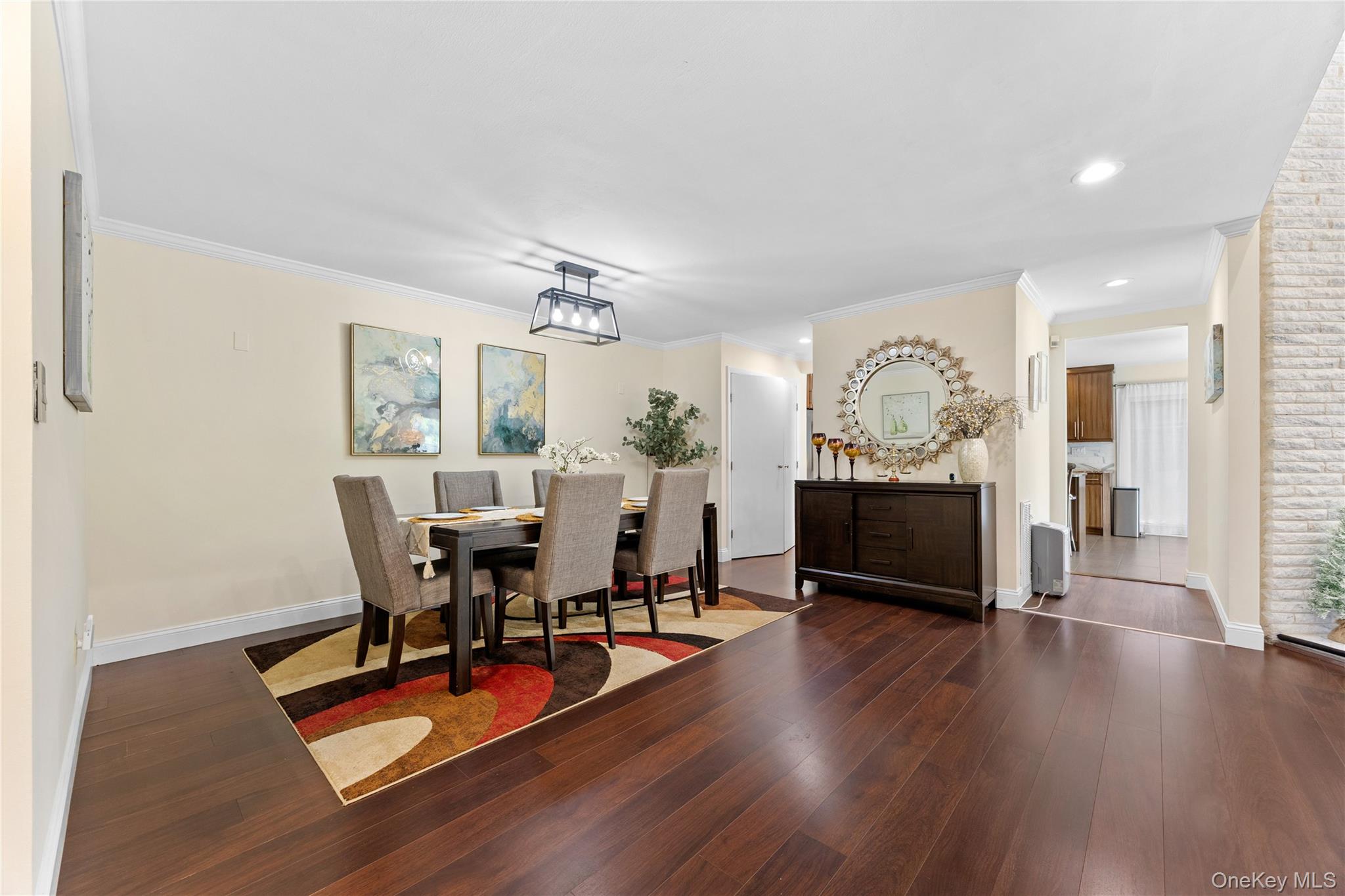 246 Hamlet Drive – For Sale photo 8