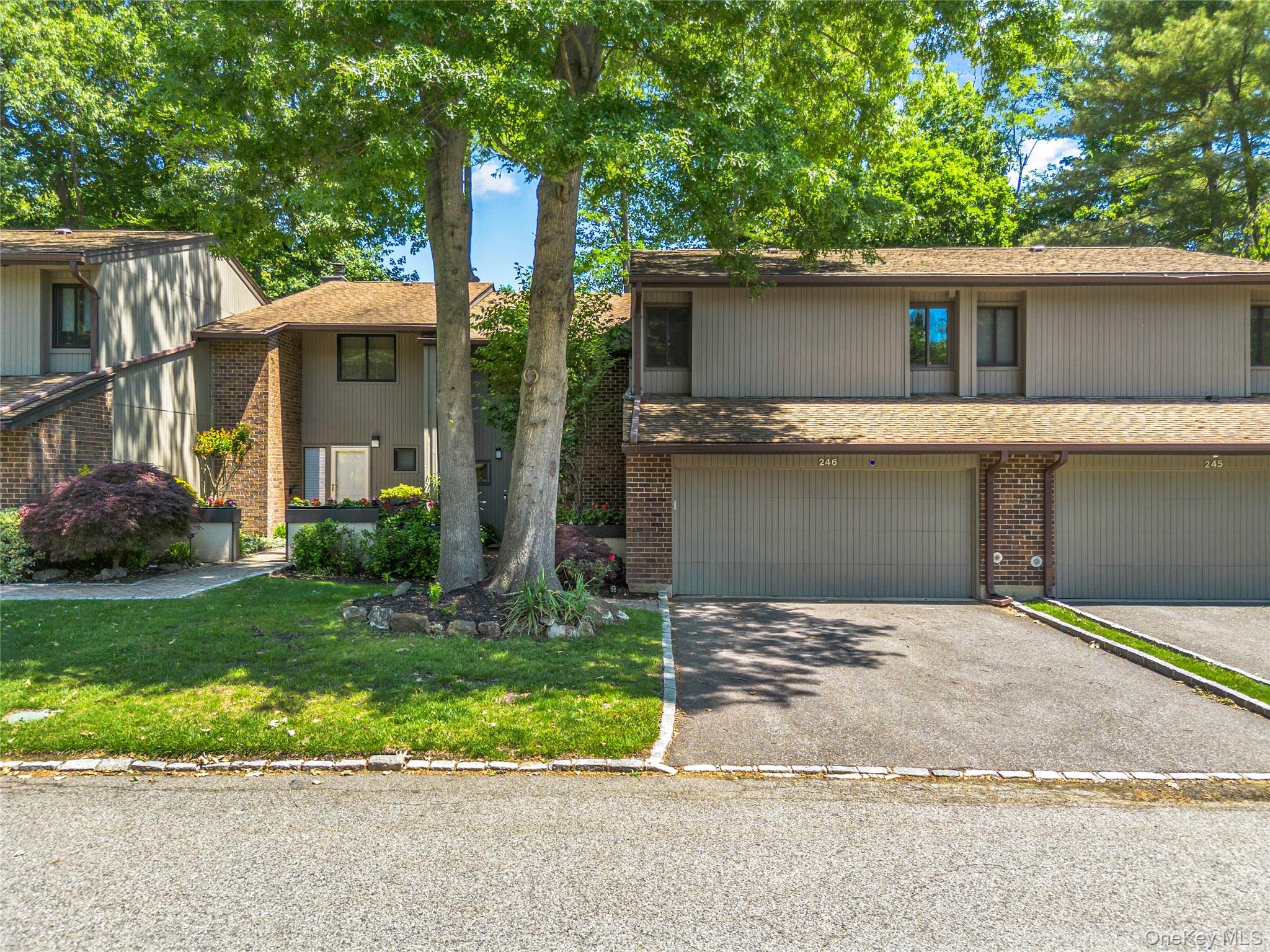 246 Hamlet Drive – For Sale photo 5