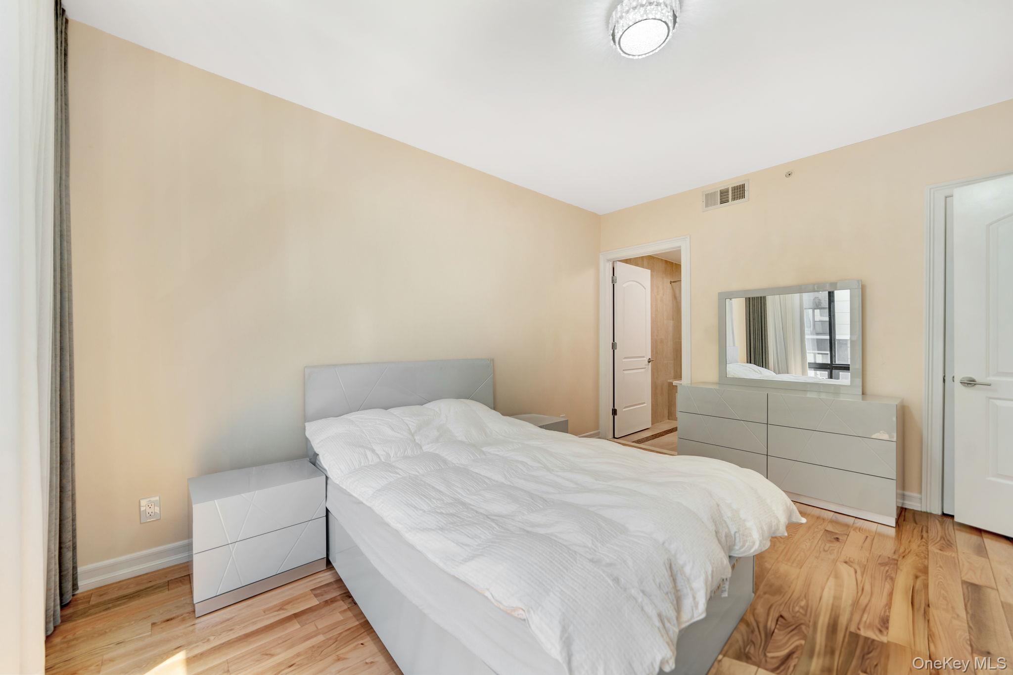 63-36 99th Street, Unit 3K photo 23