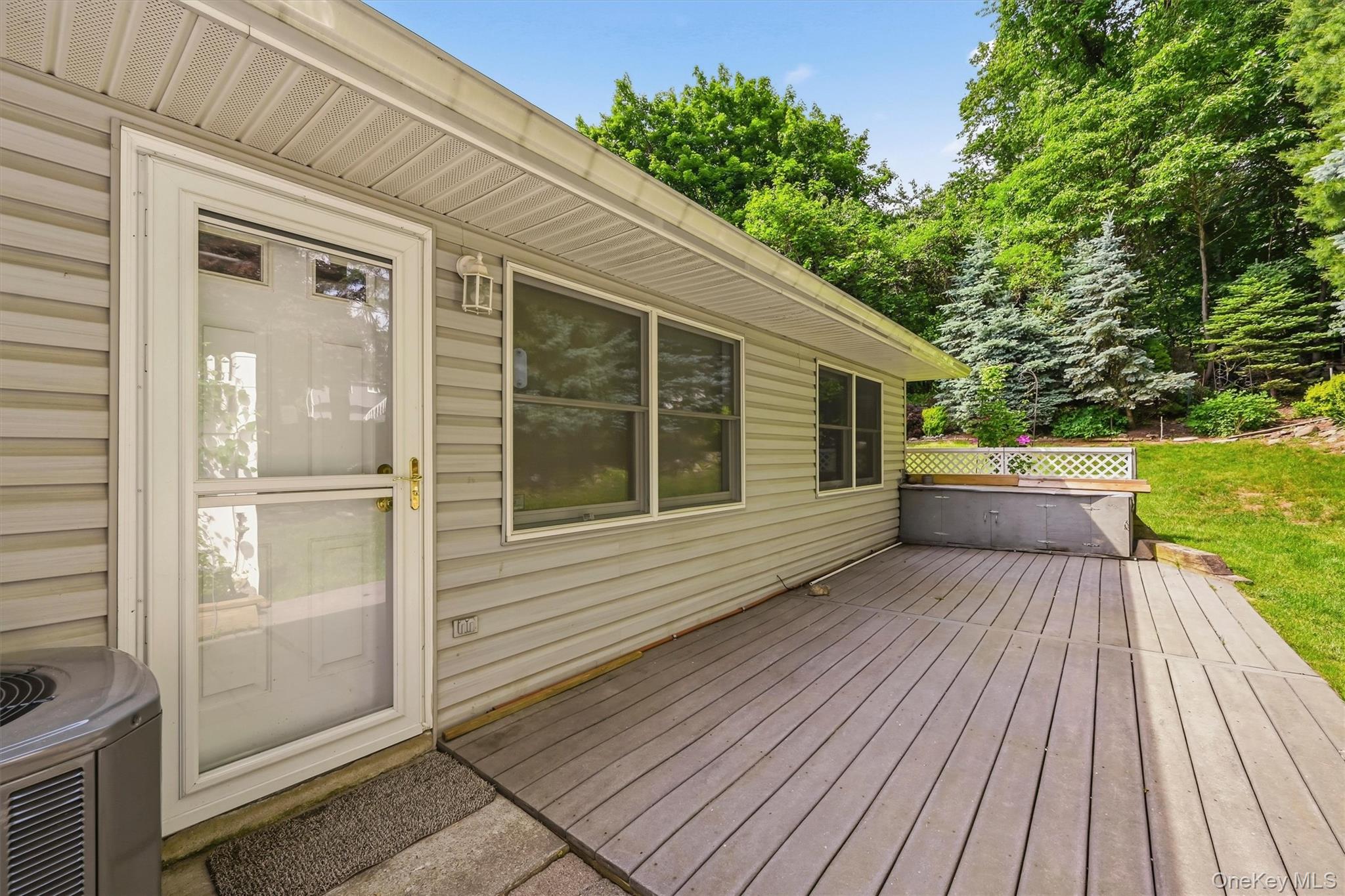 36 Windsor Circle, Unit D1 photo 19